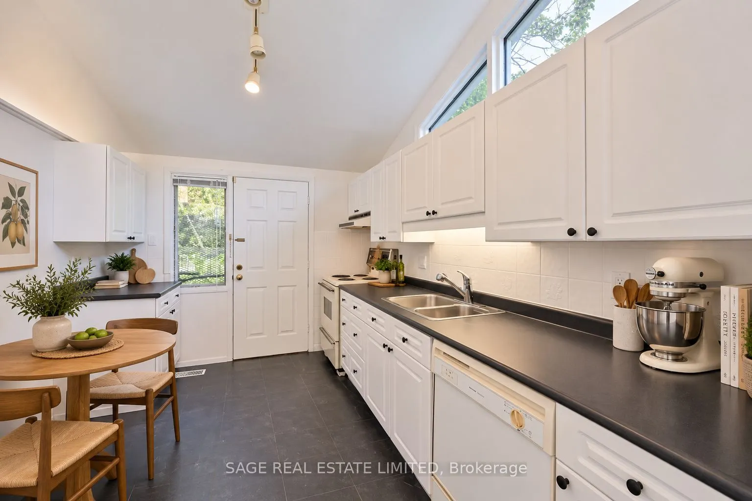 56 Grangemill Crescent
