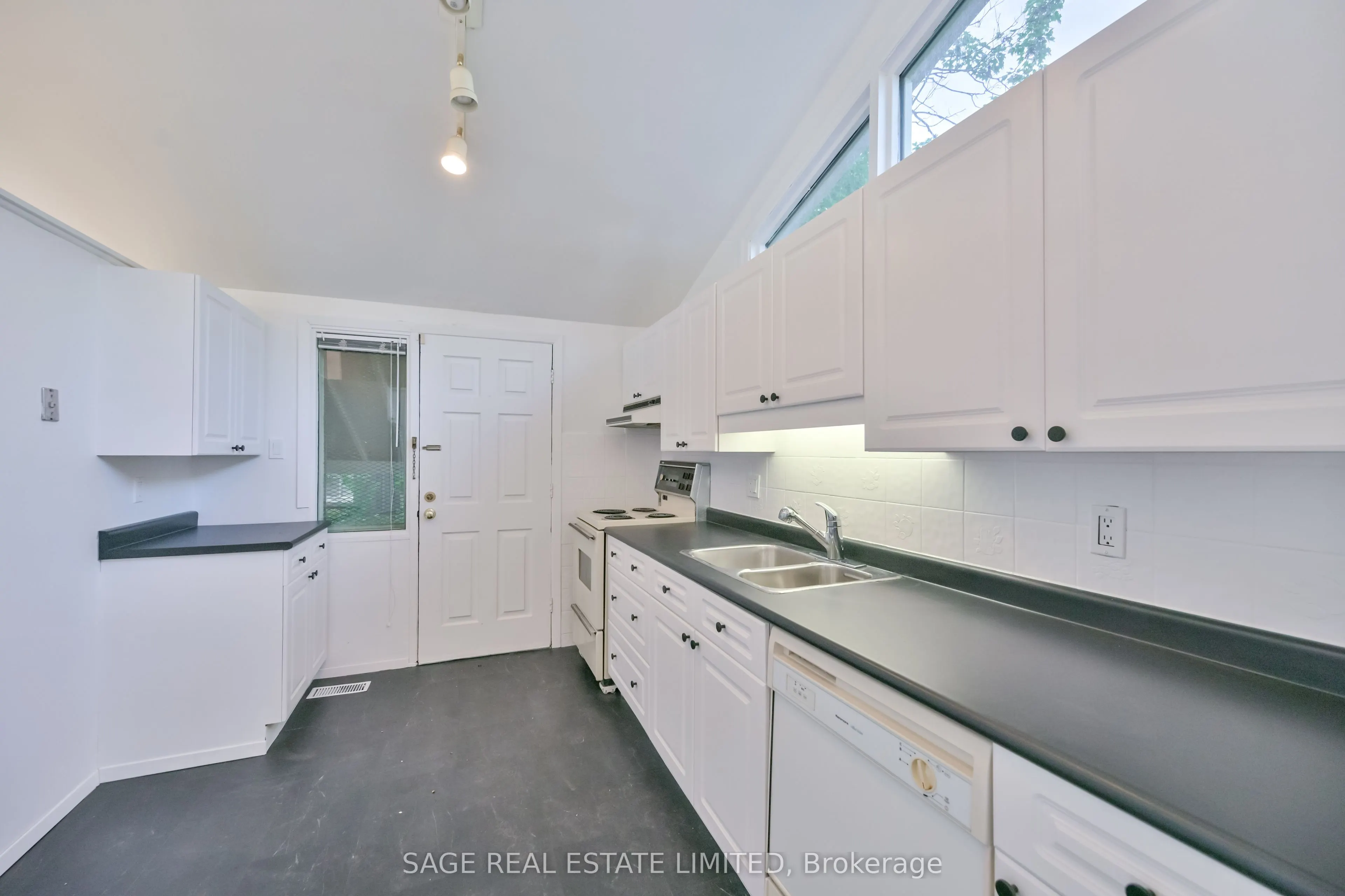 56 Grangemill Crescent