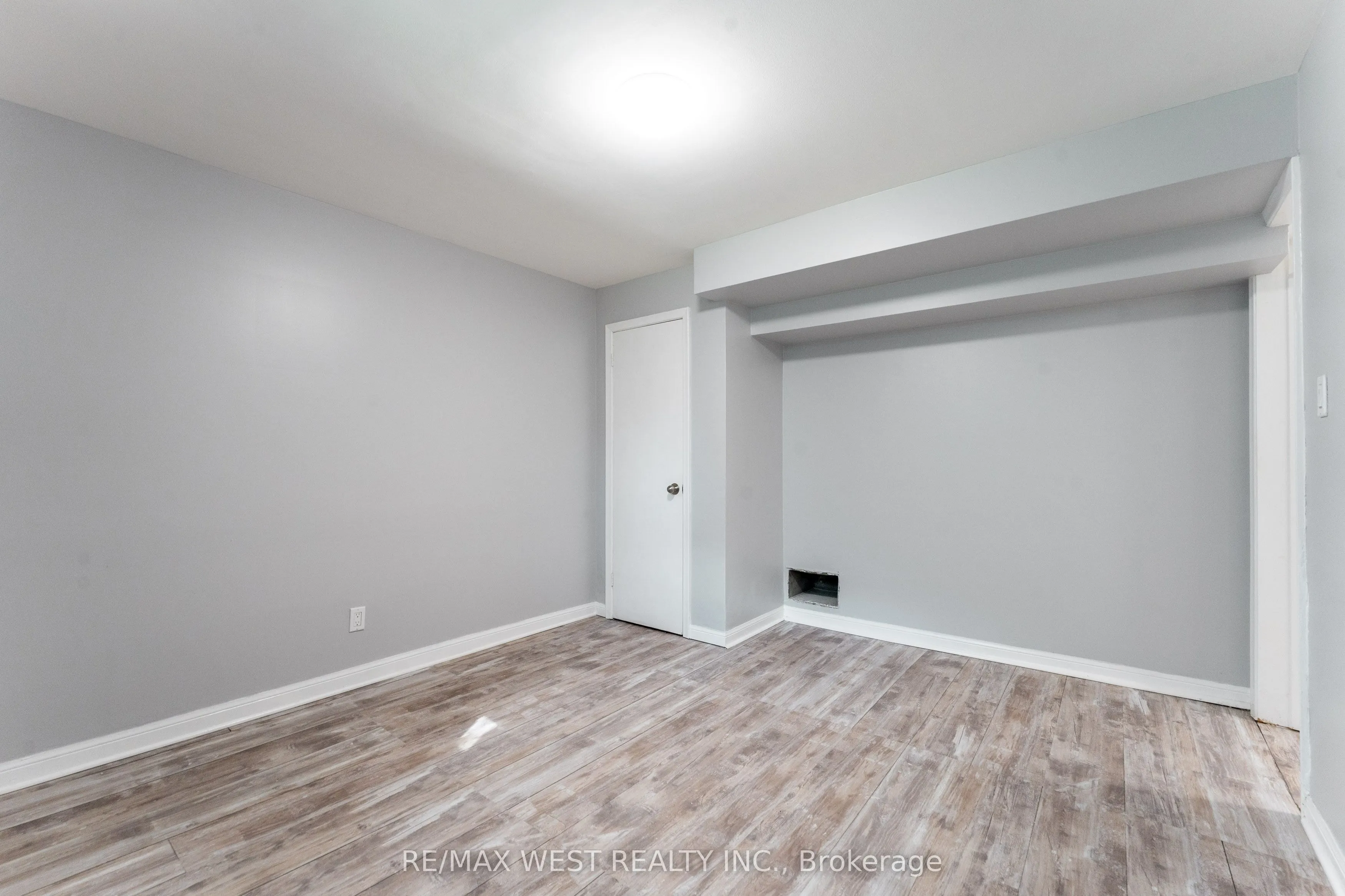 274 Maxwell Street