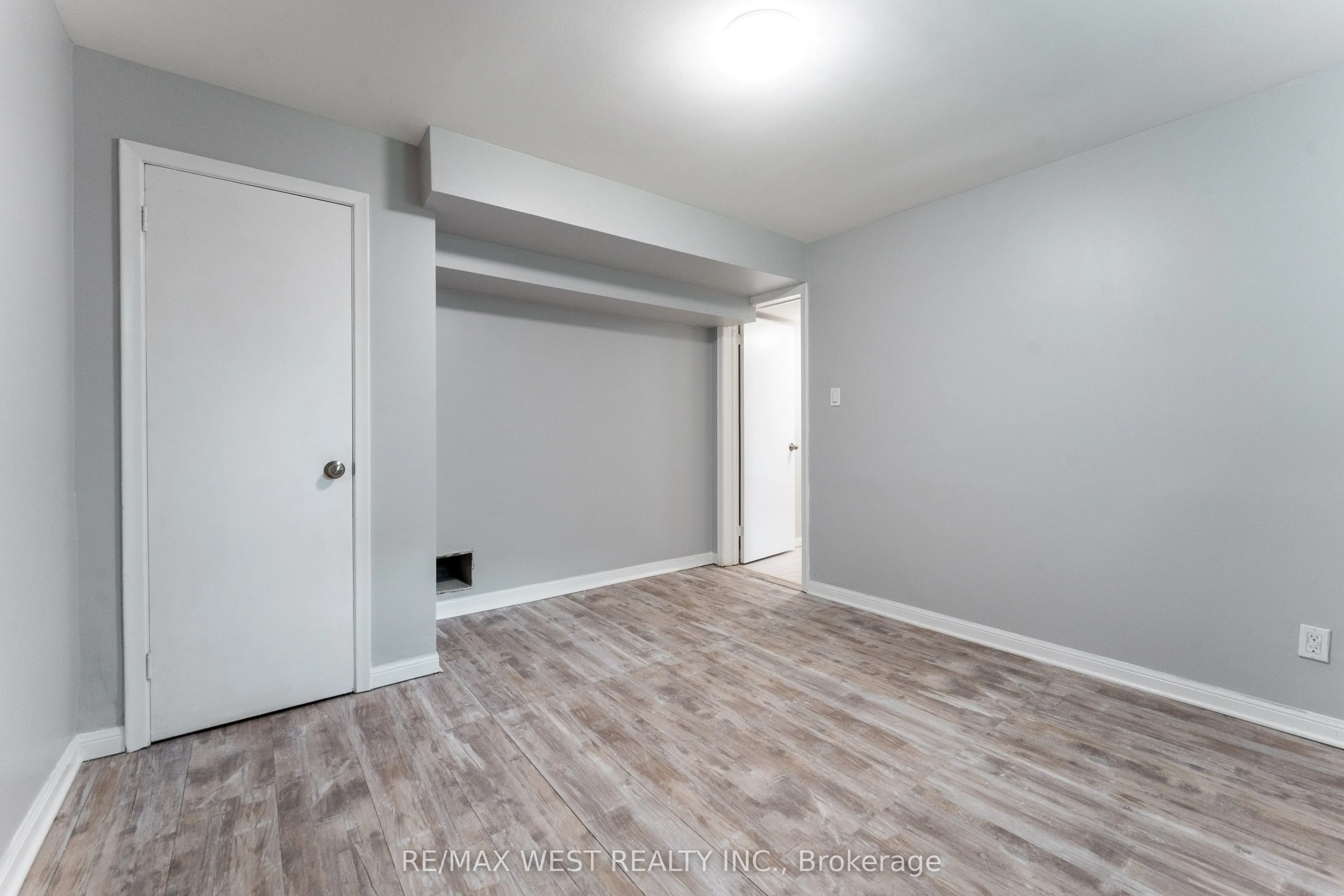 274 Maxwell Street