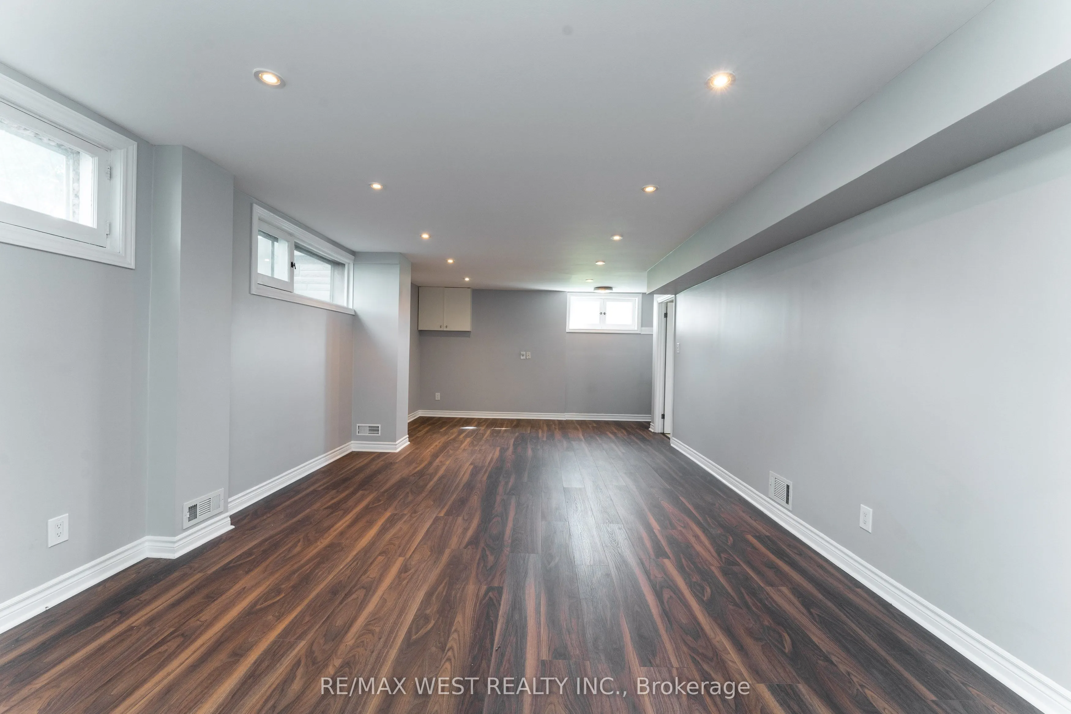 274 Maxwell Street