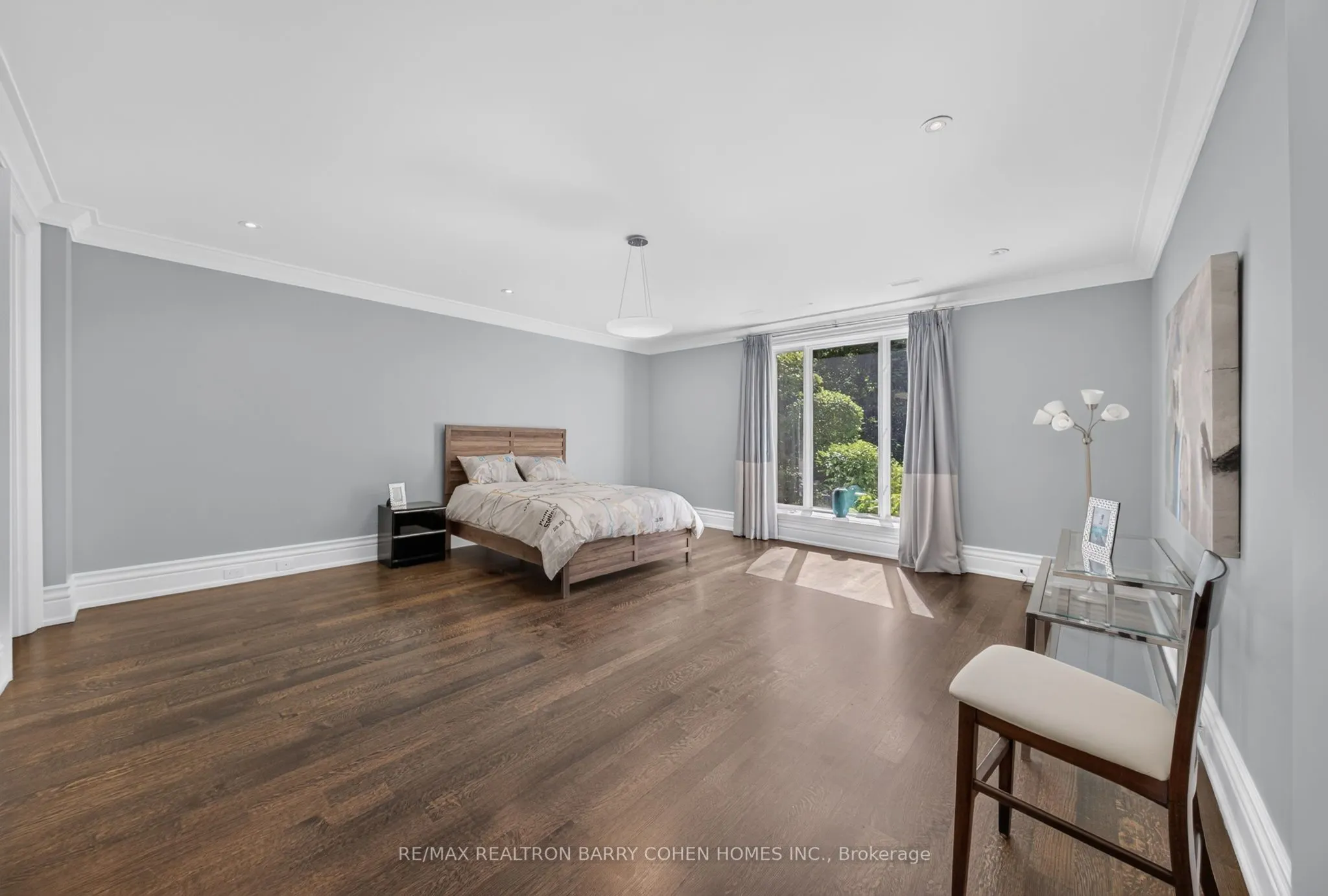 101 Forest Heights Boulevard