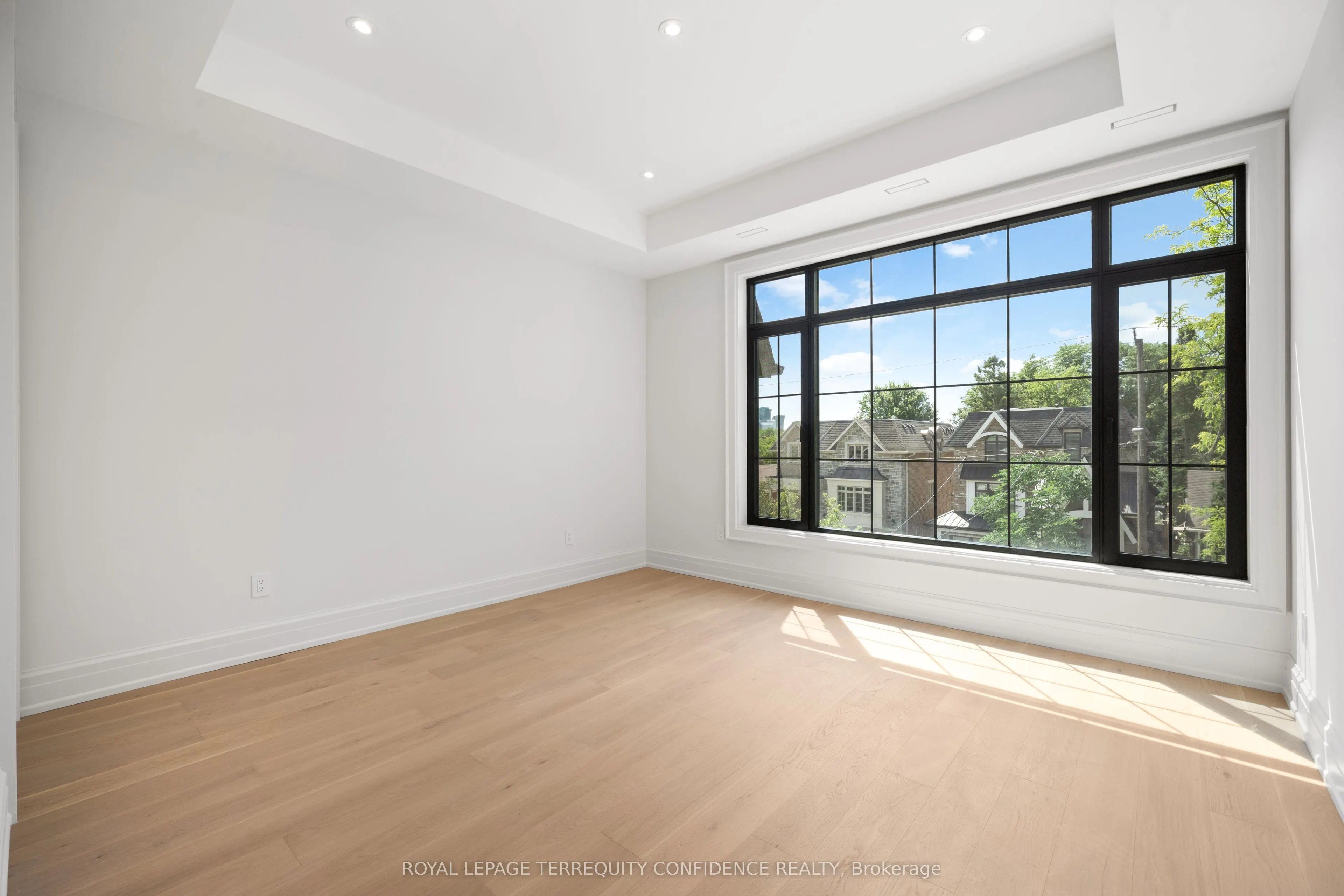 272 Horsham Avenue