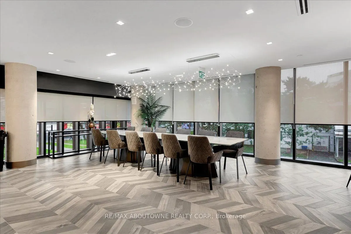 5858 Yonge Street #1623