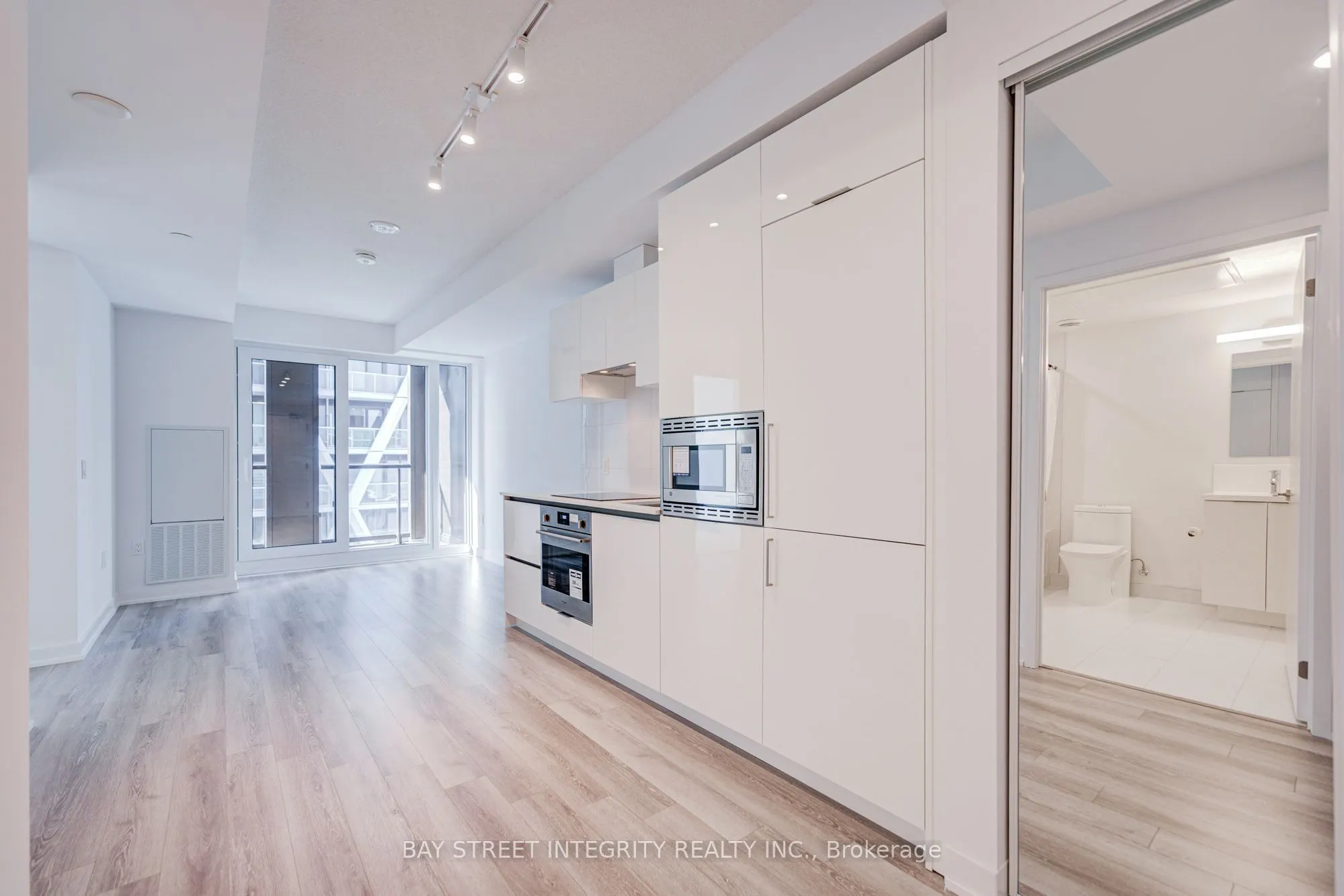 238 Simcoe Street #2907