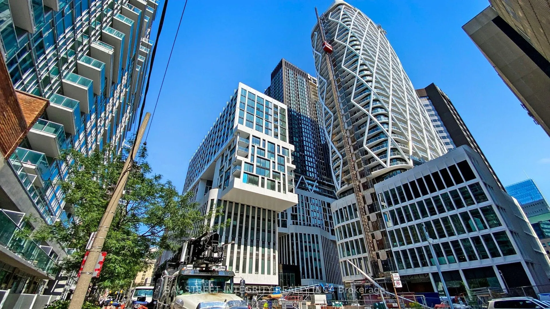 238 Simcoe Street #2907