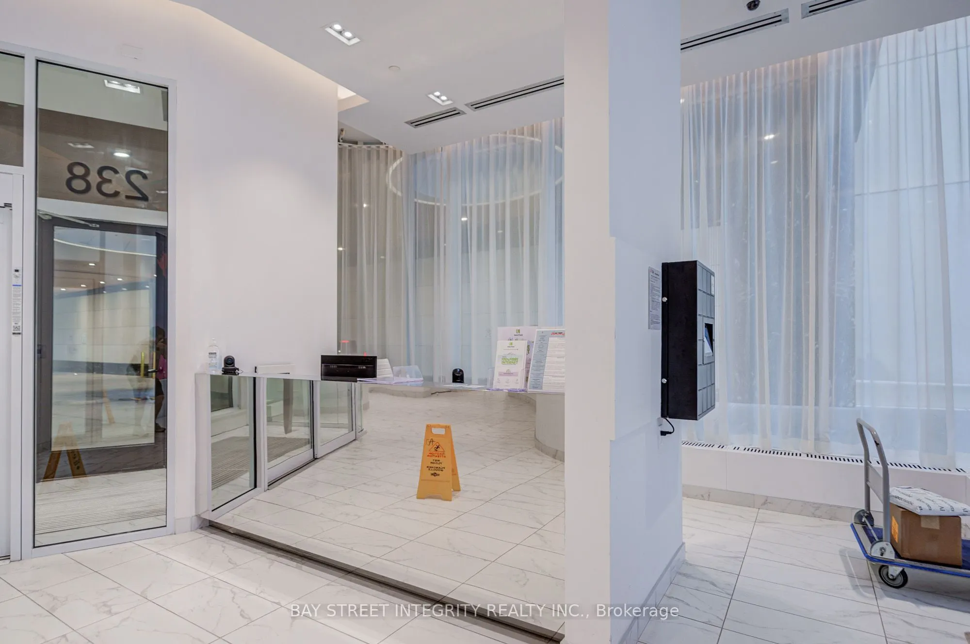 238 Simcoe Street #2907