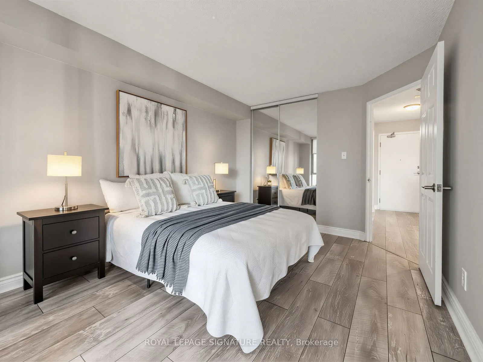 801 King Street W #627