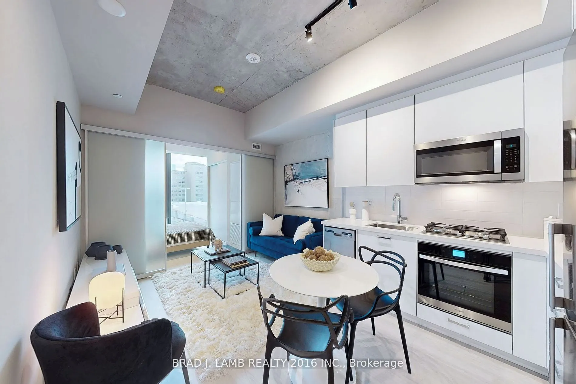 195 McCaul Street #315