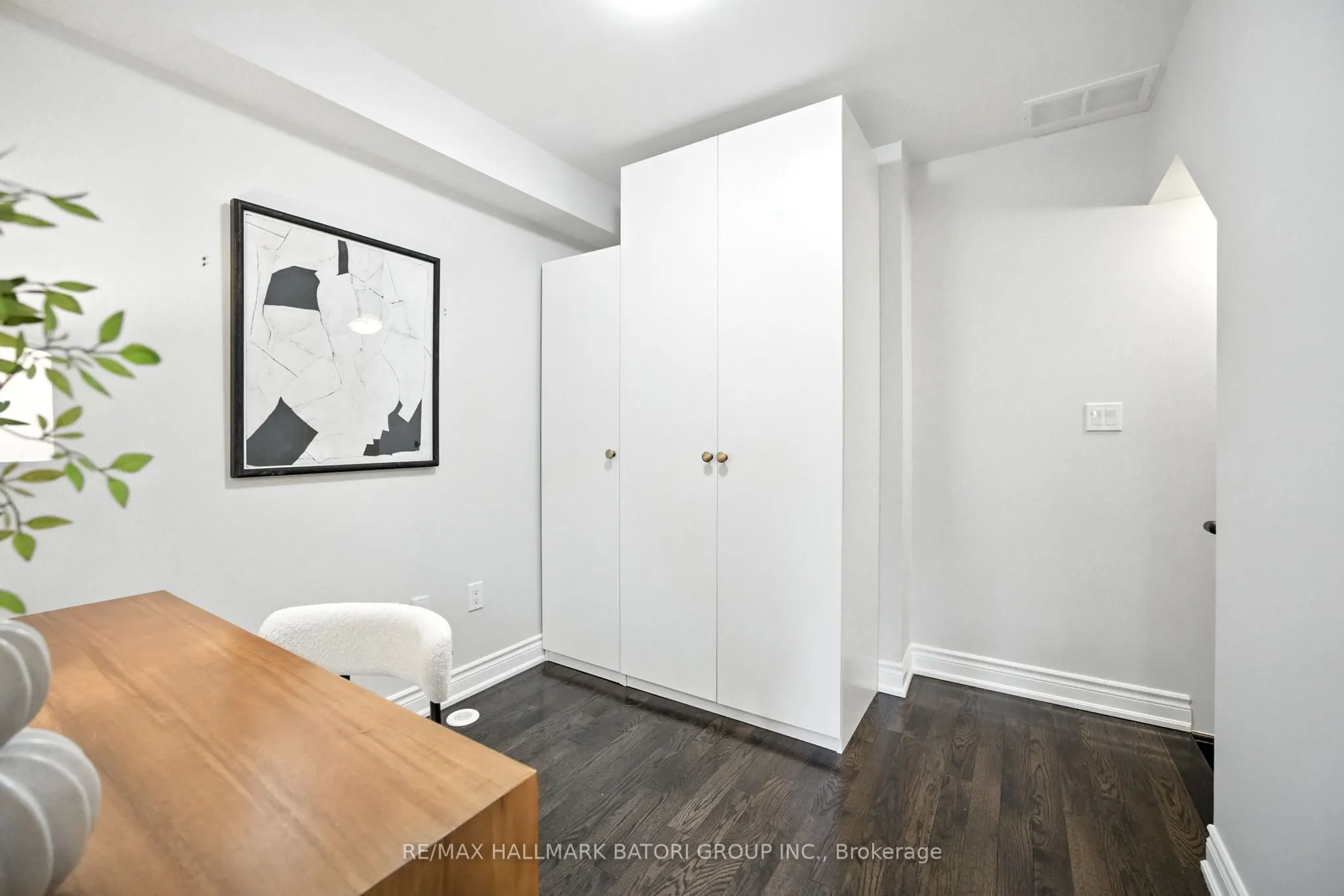 2110 Bayview Avenue #120