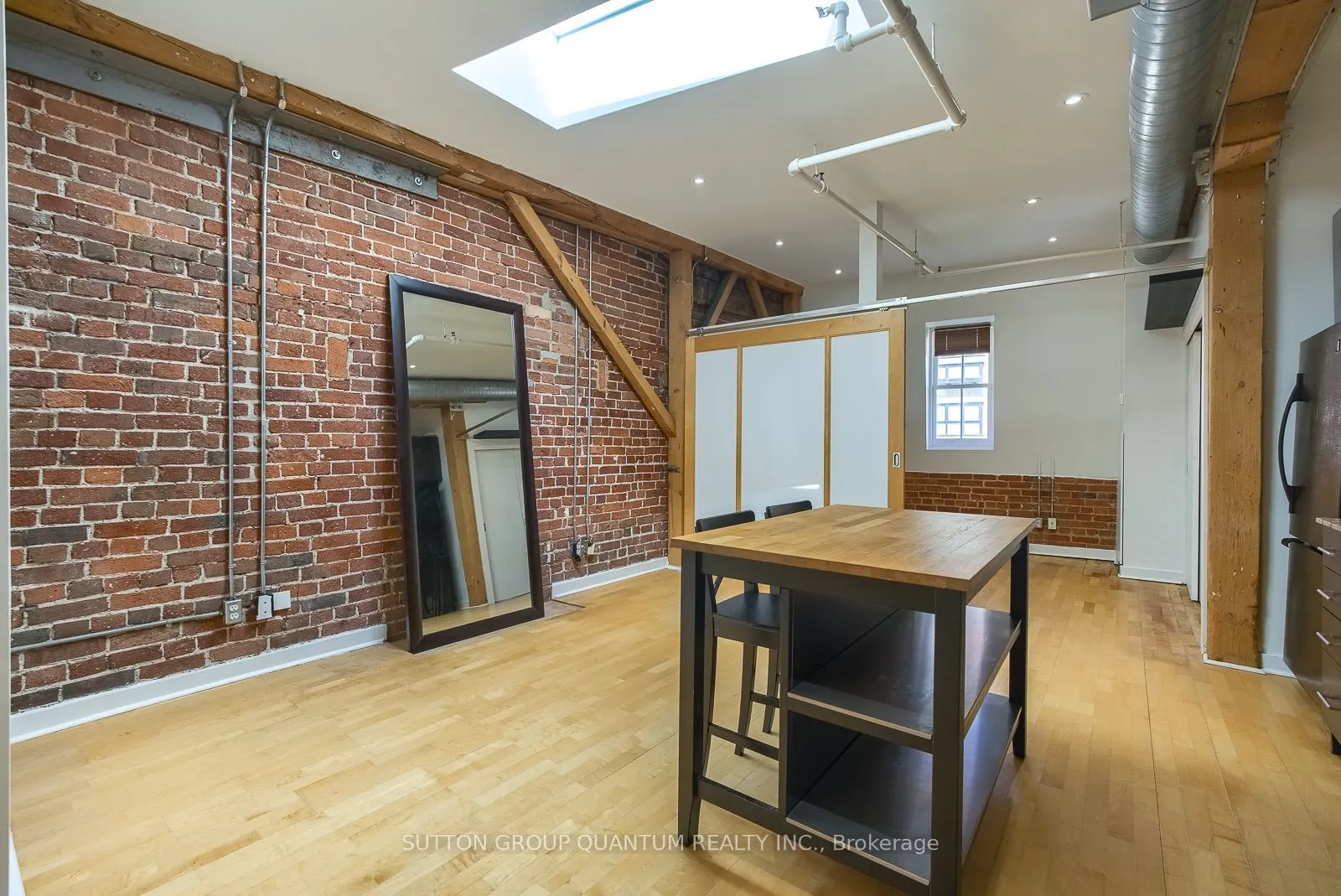 81A Front Street E #413