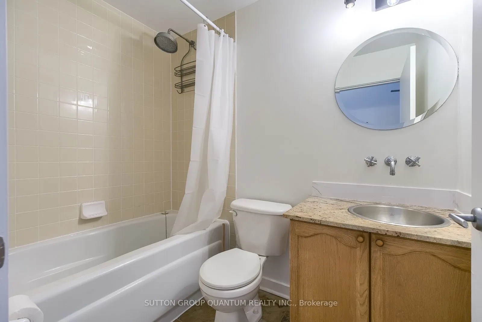 81A Front Street E #413