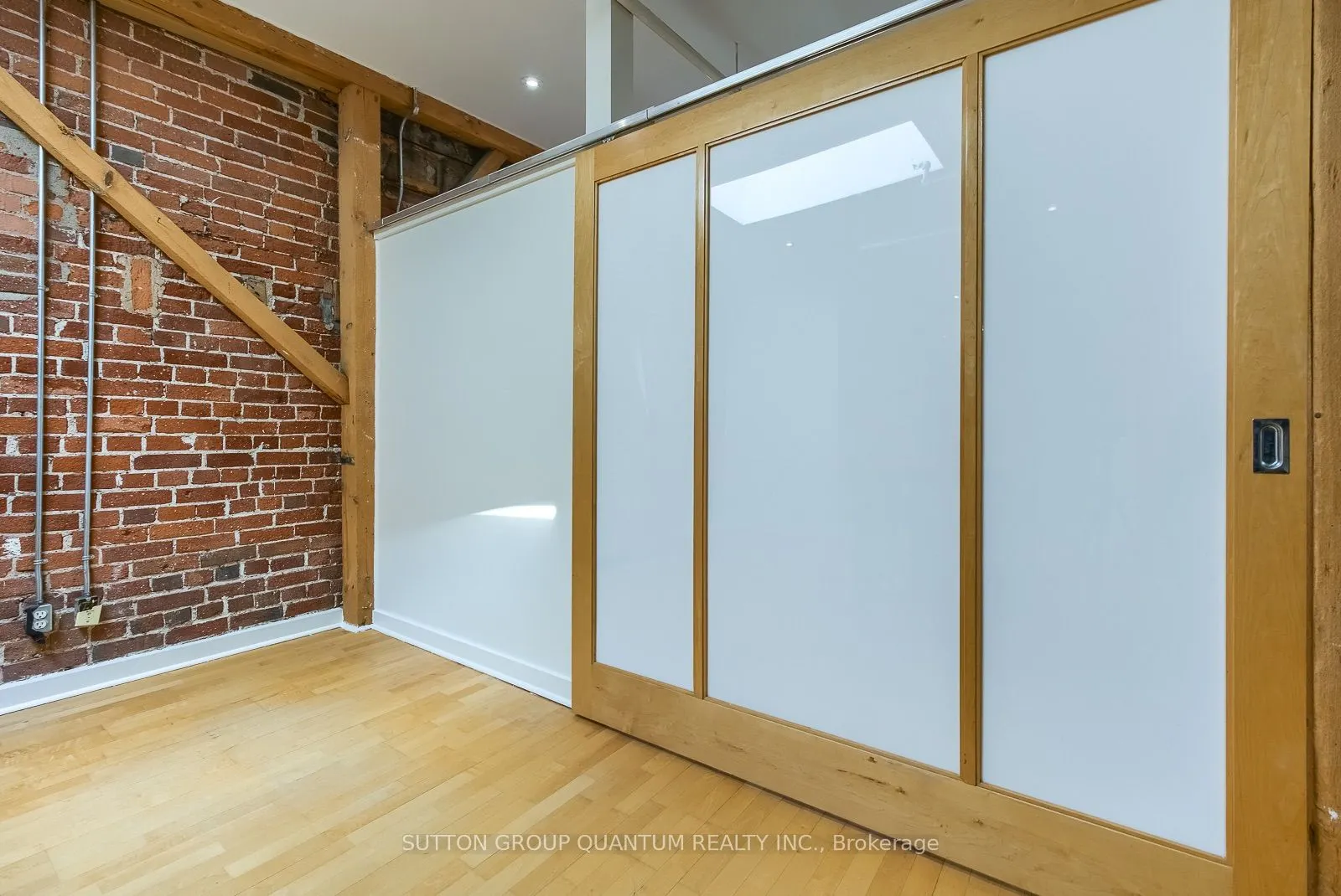 81A Front Street E #413