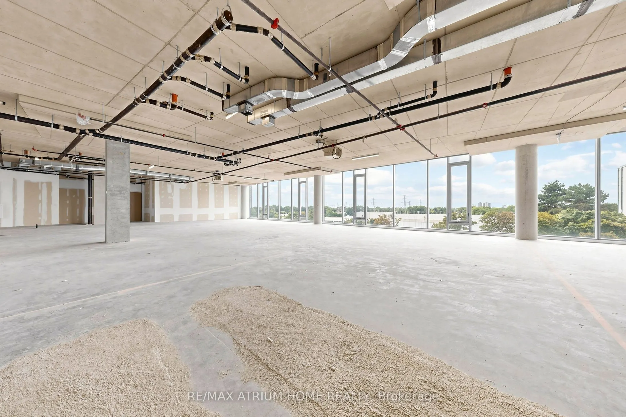 5801 Yonge Street #606-611