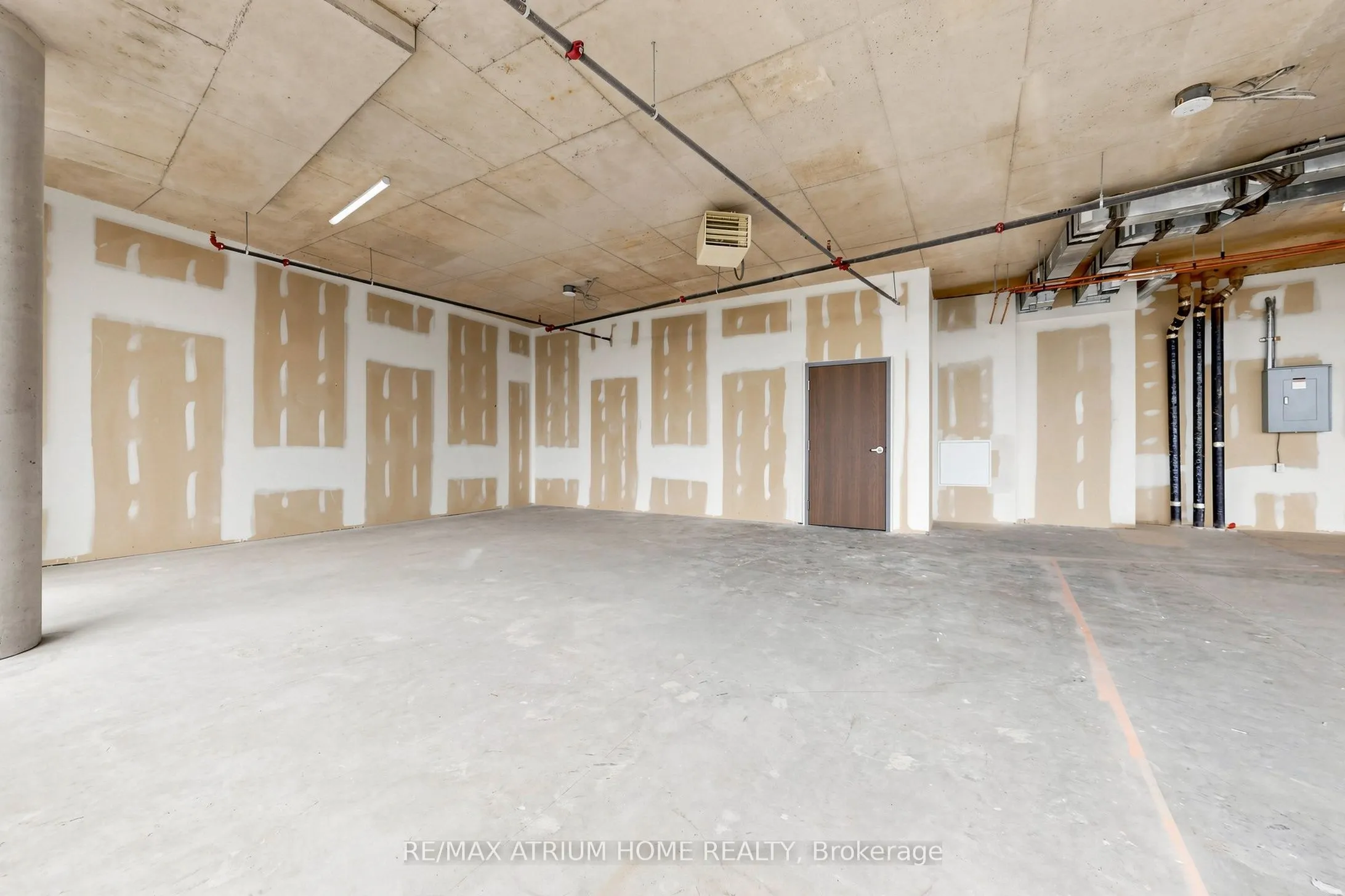 5801 Yonge Street #606-611