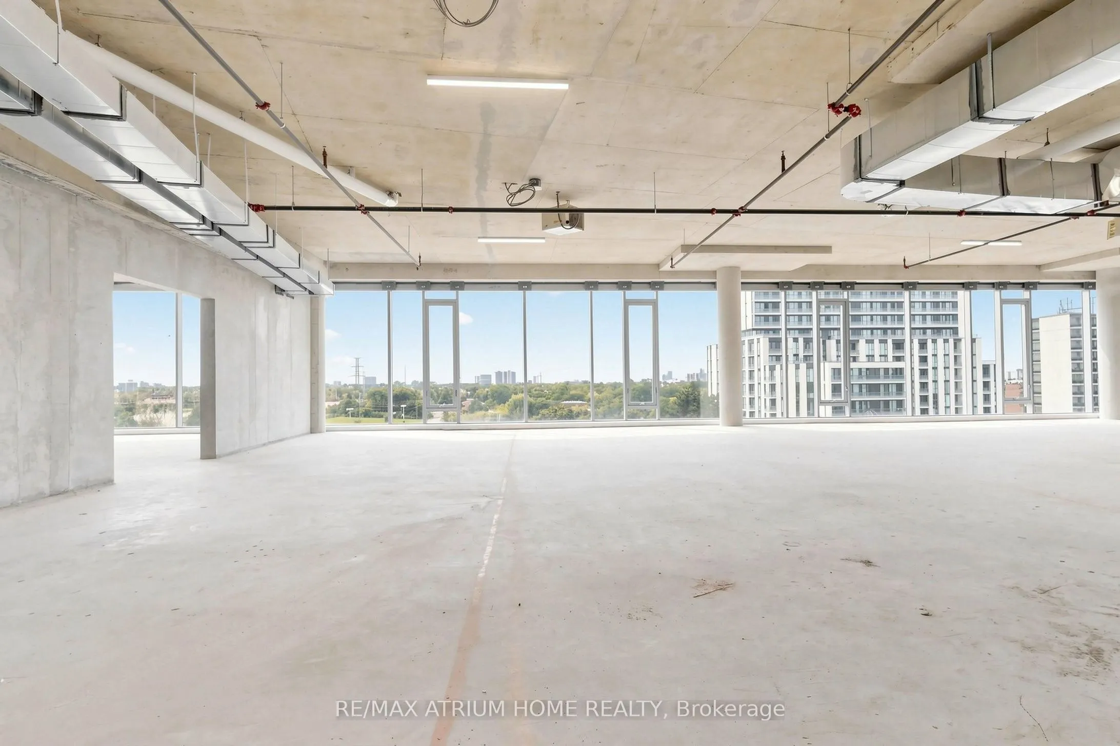 5801 Yonge Street #800-810