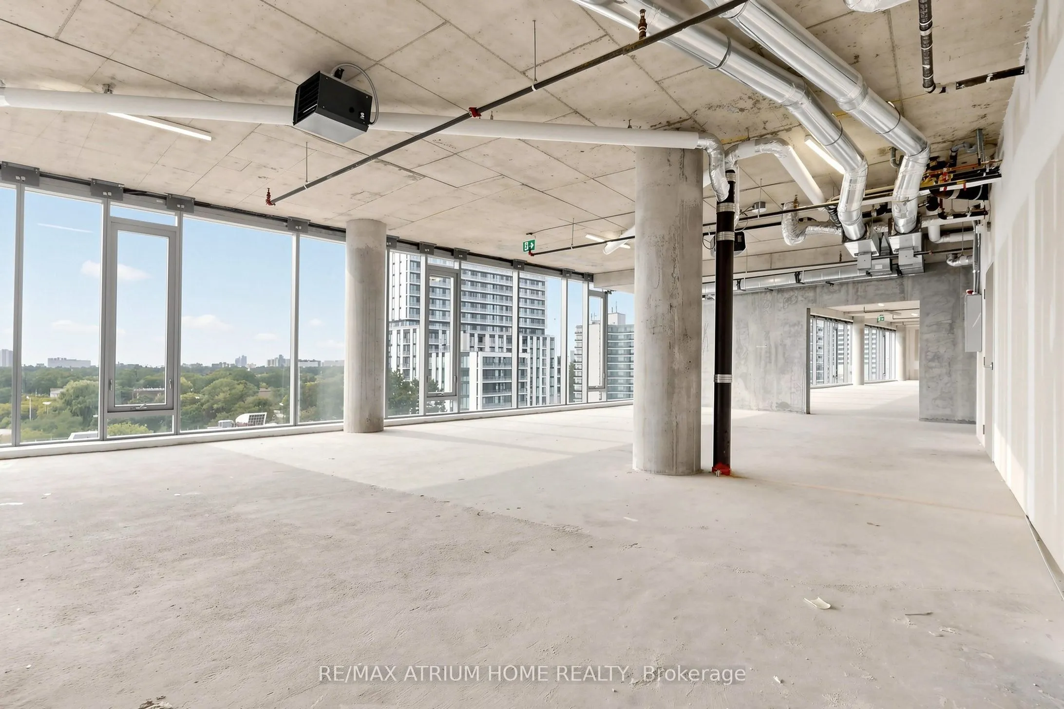 5801 Yonge Street #800-810