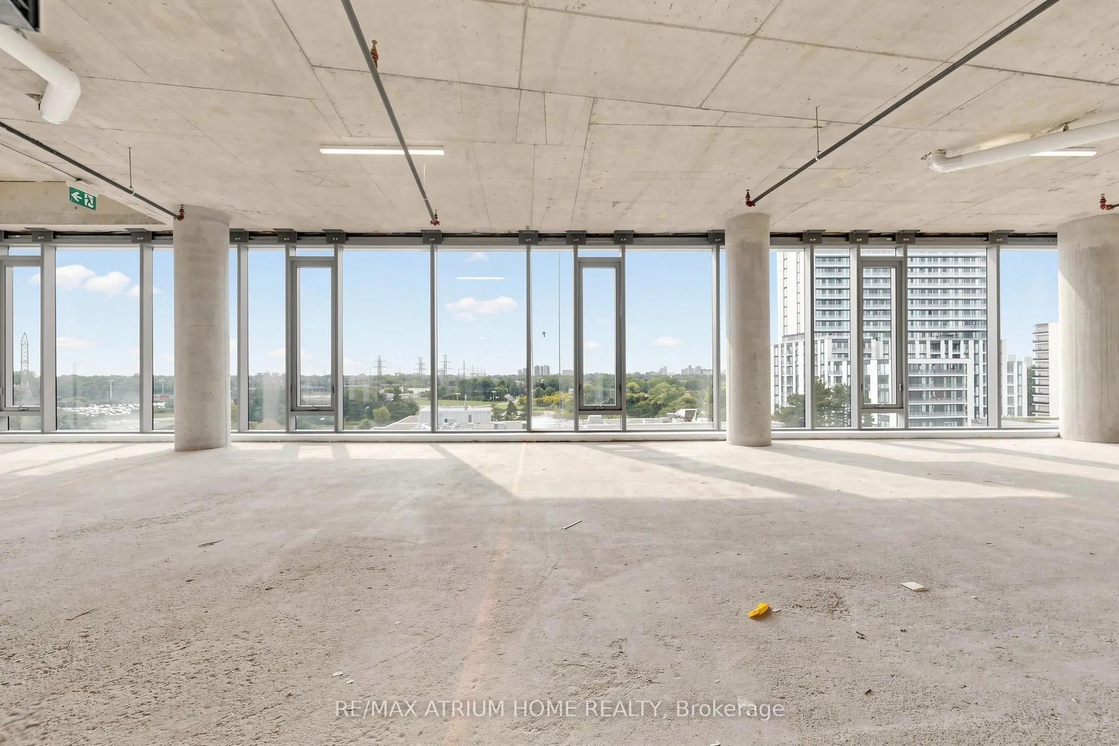 5801 Yonge Street #800-810
