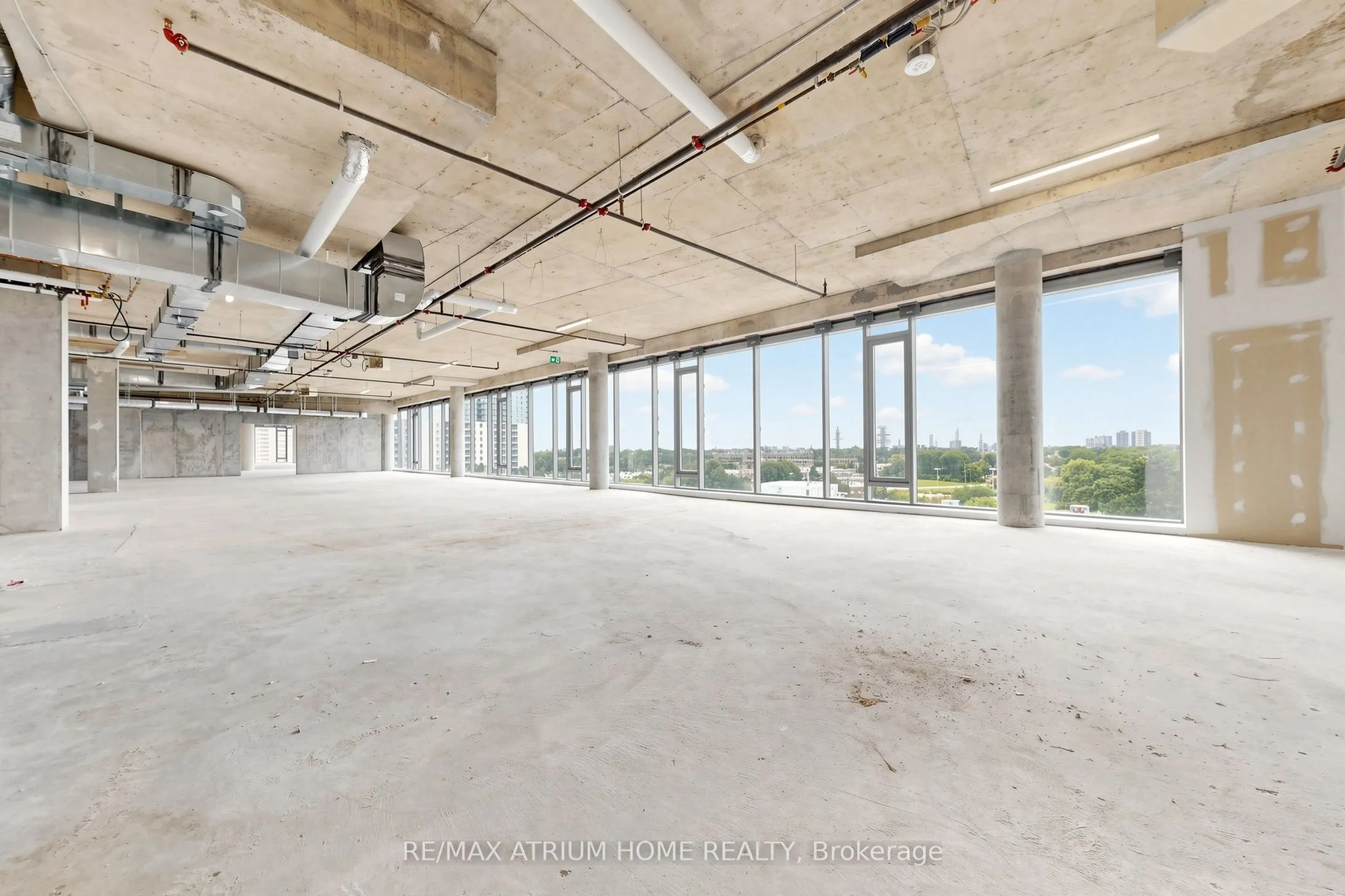 5801 Yonge Street #800-810