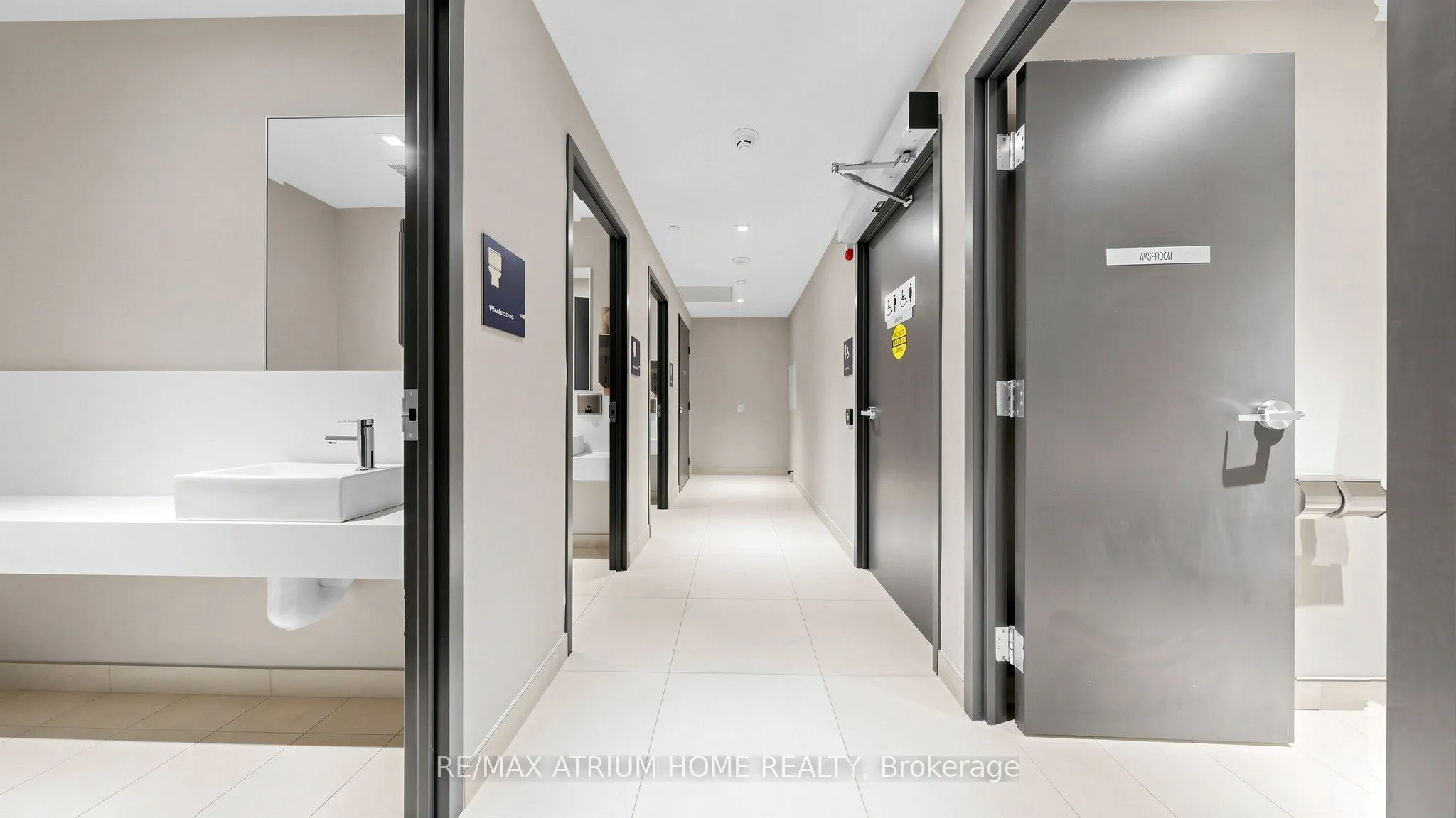 5801 Yonge Street #606-611