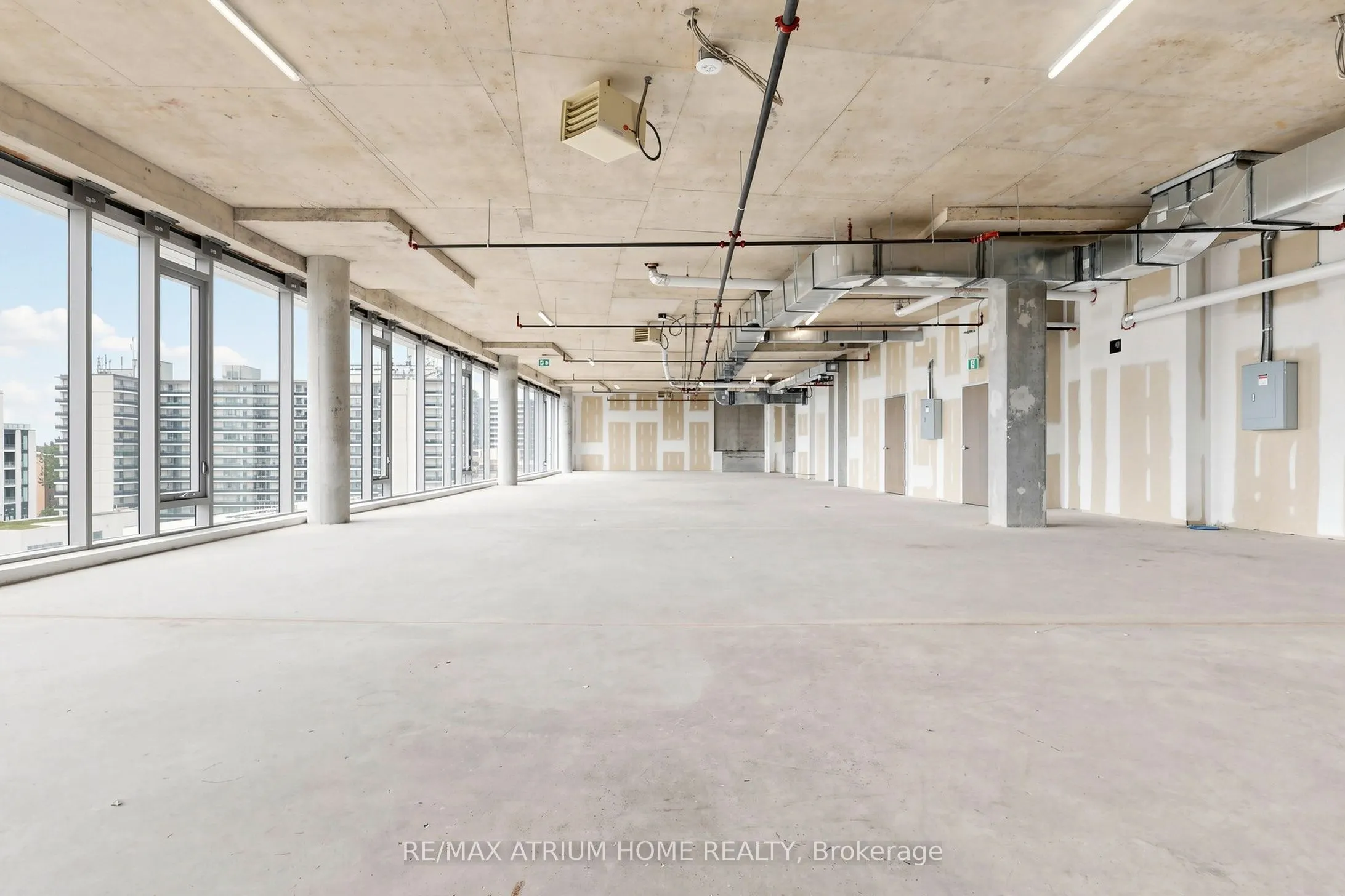 5801 Yonge Street #800-810