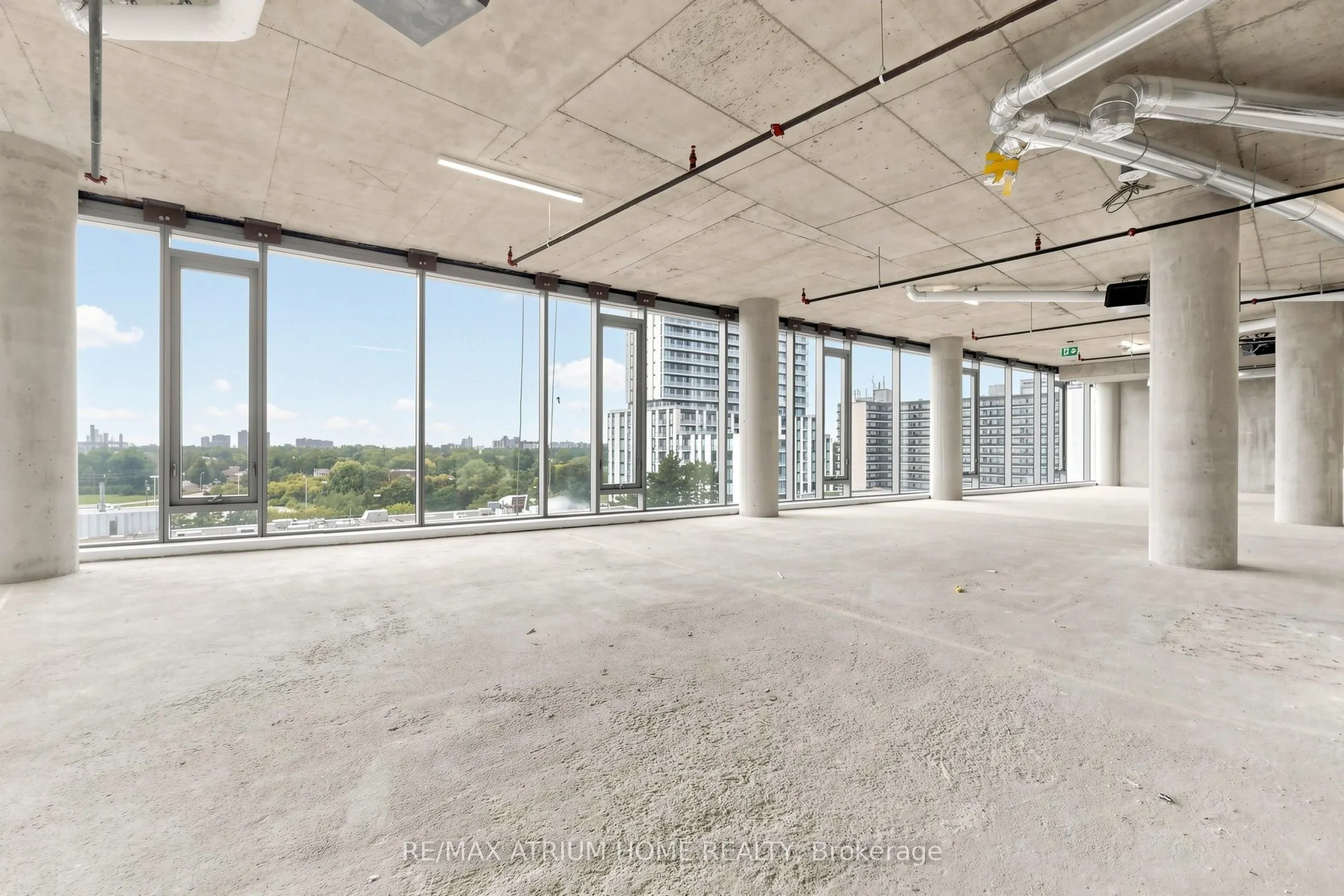 5801 Yonge Street #800-810