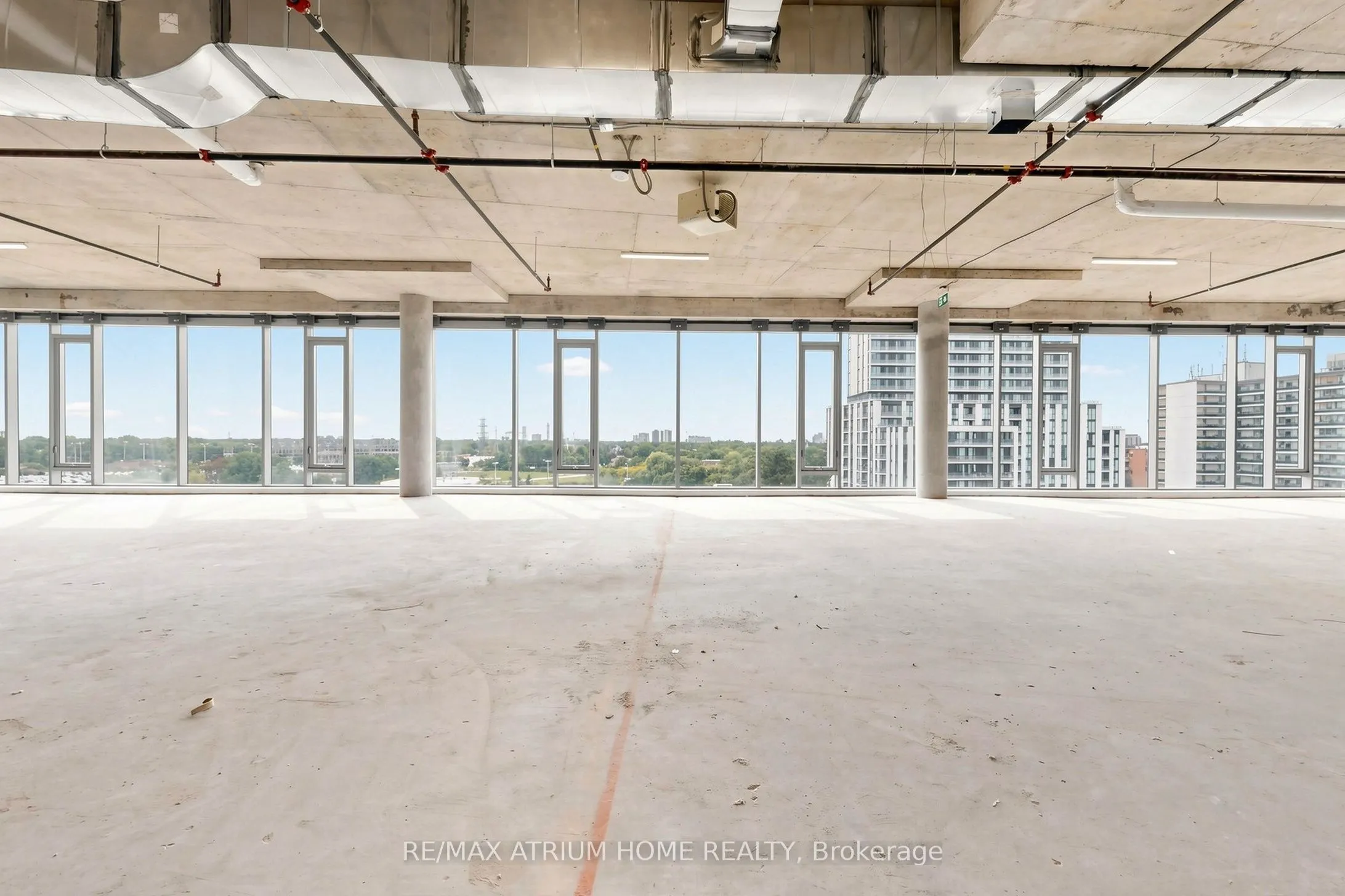 5801 Yonge Street #800-810
