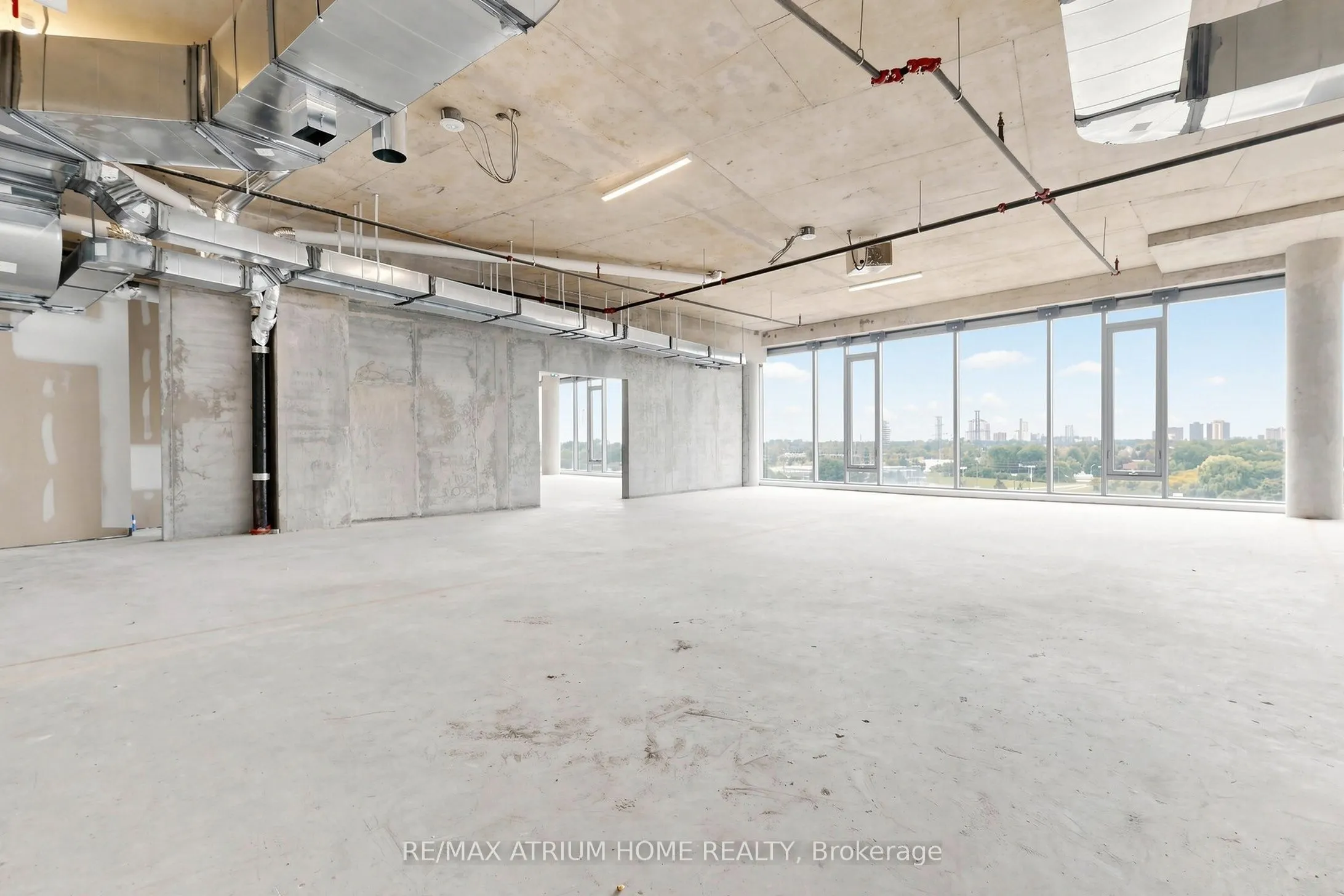 5801 Yonge Street #800-810
