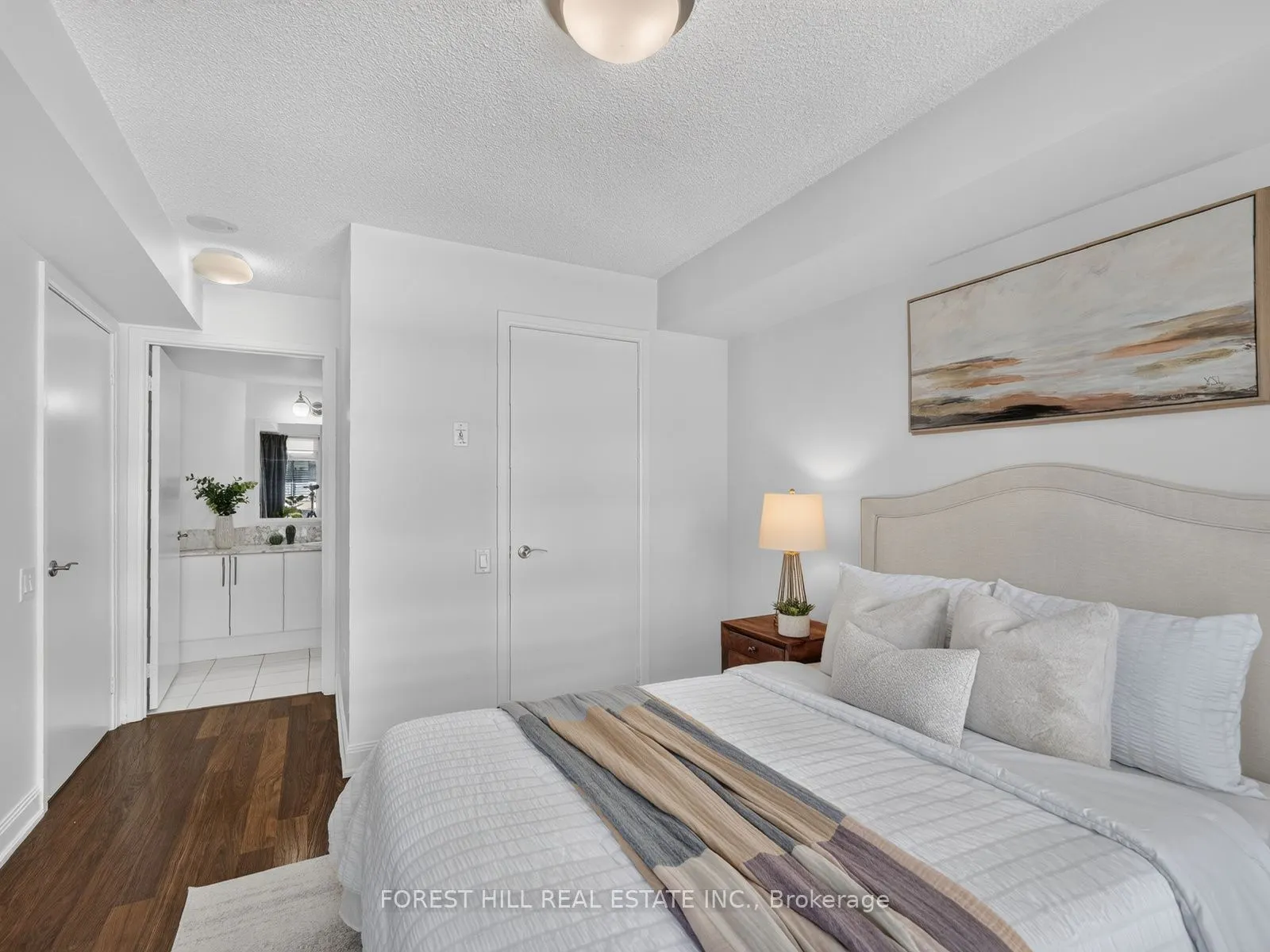 2191 Yonge Street #1611