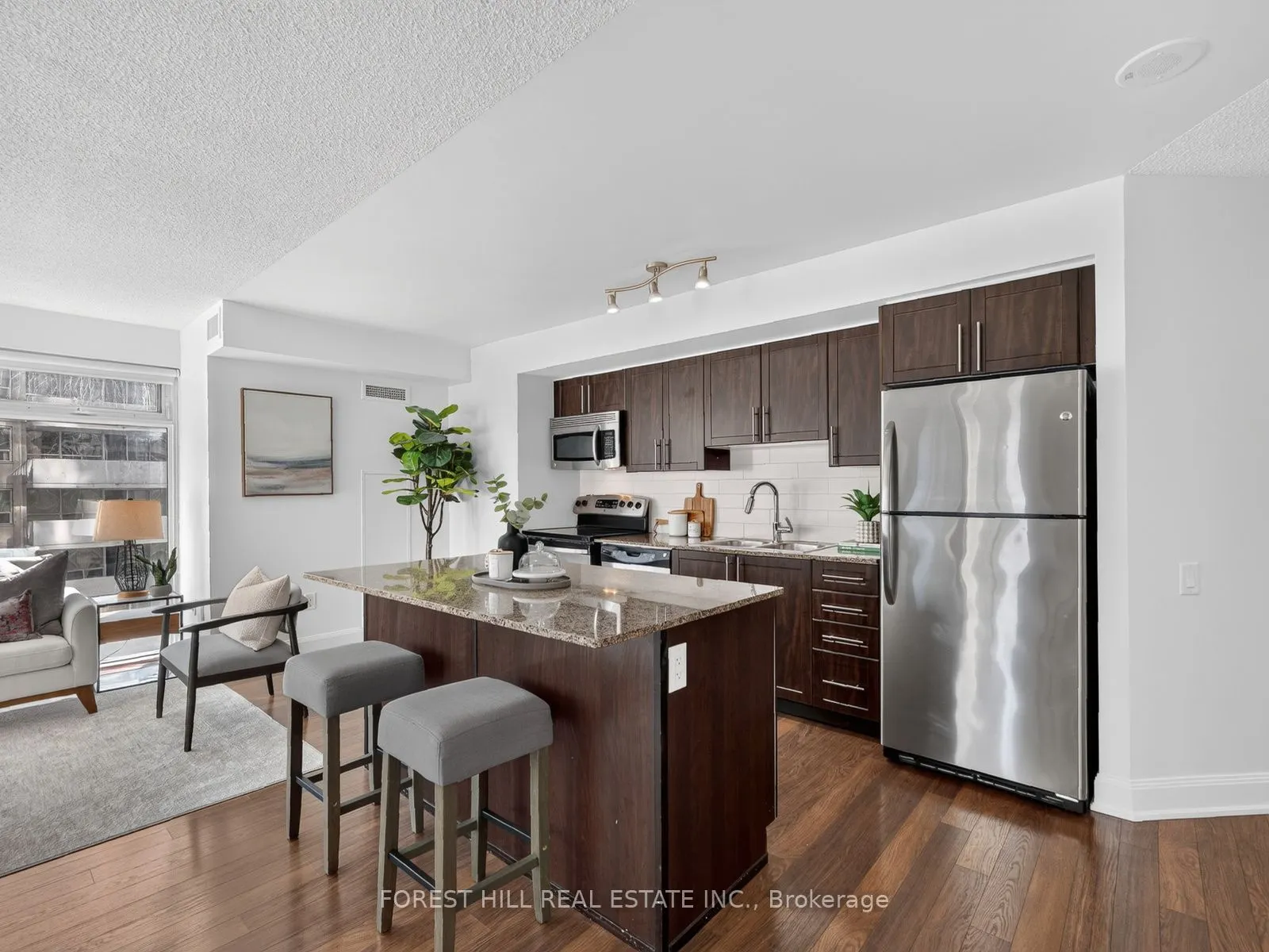 2191 Yonge Street #1611