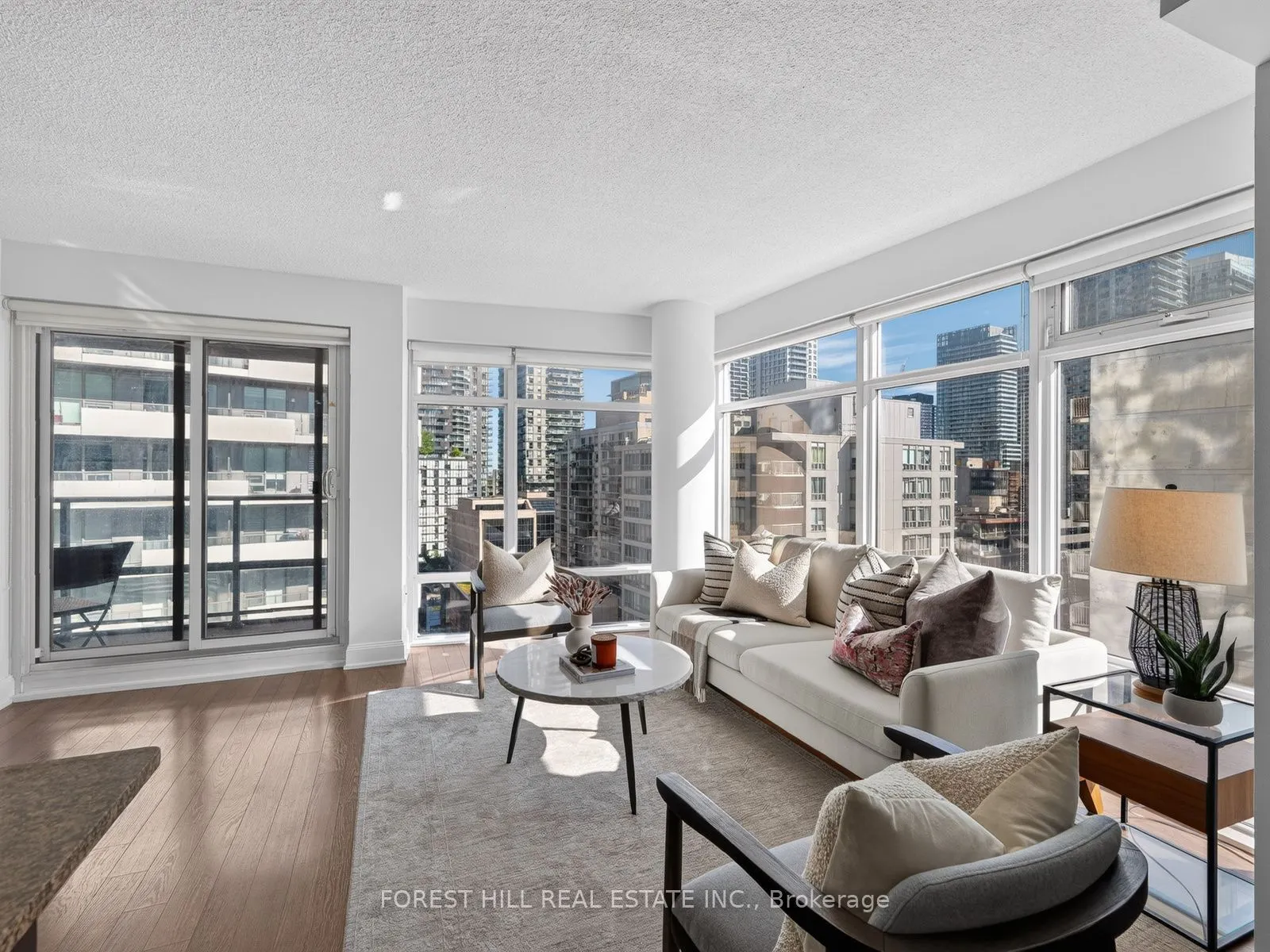 2191 Yonge Street #1611