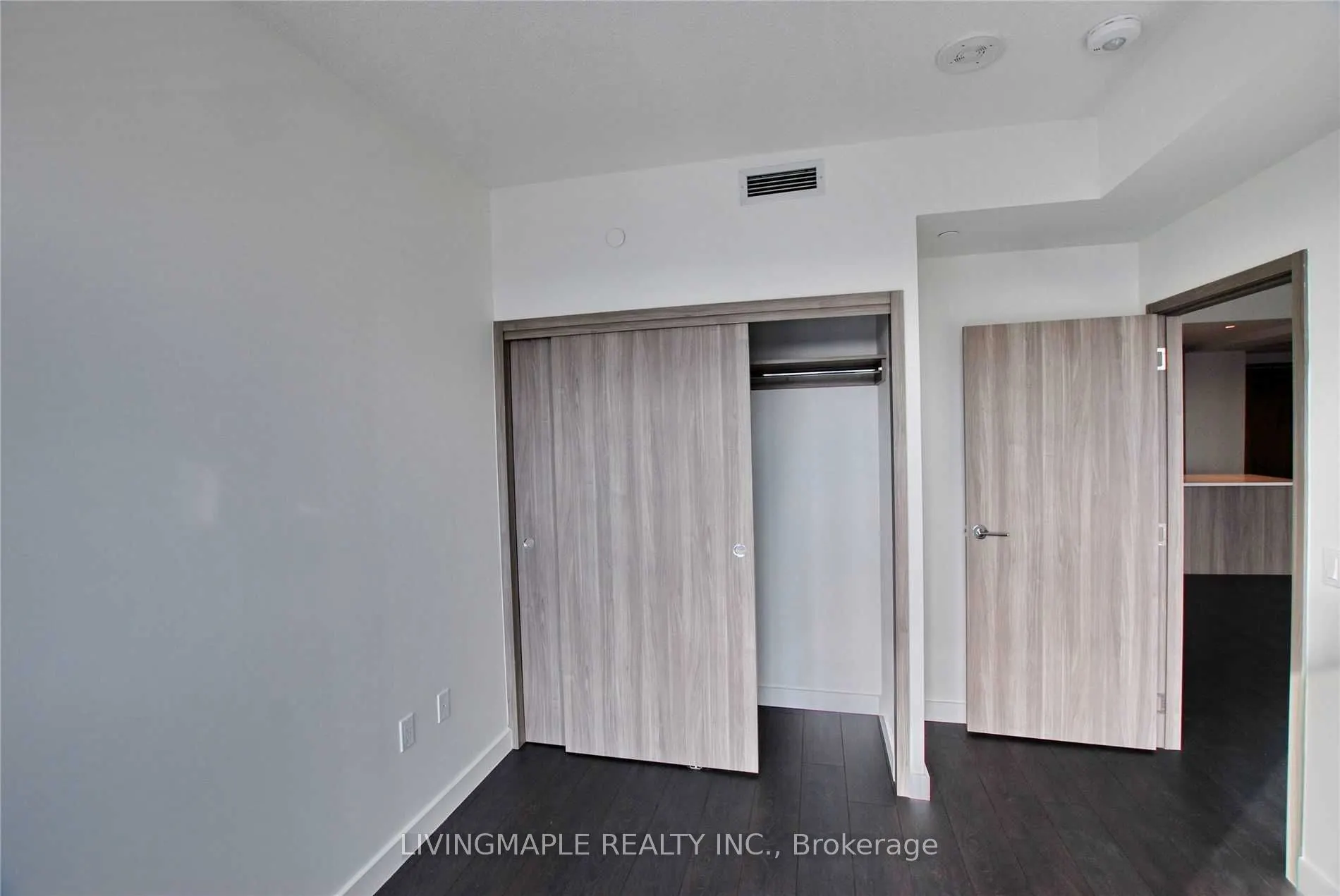 95 Mcmahon Drive #3503