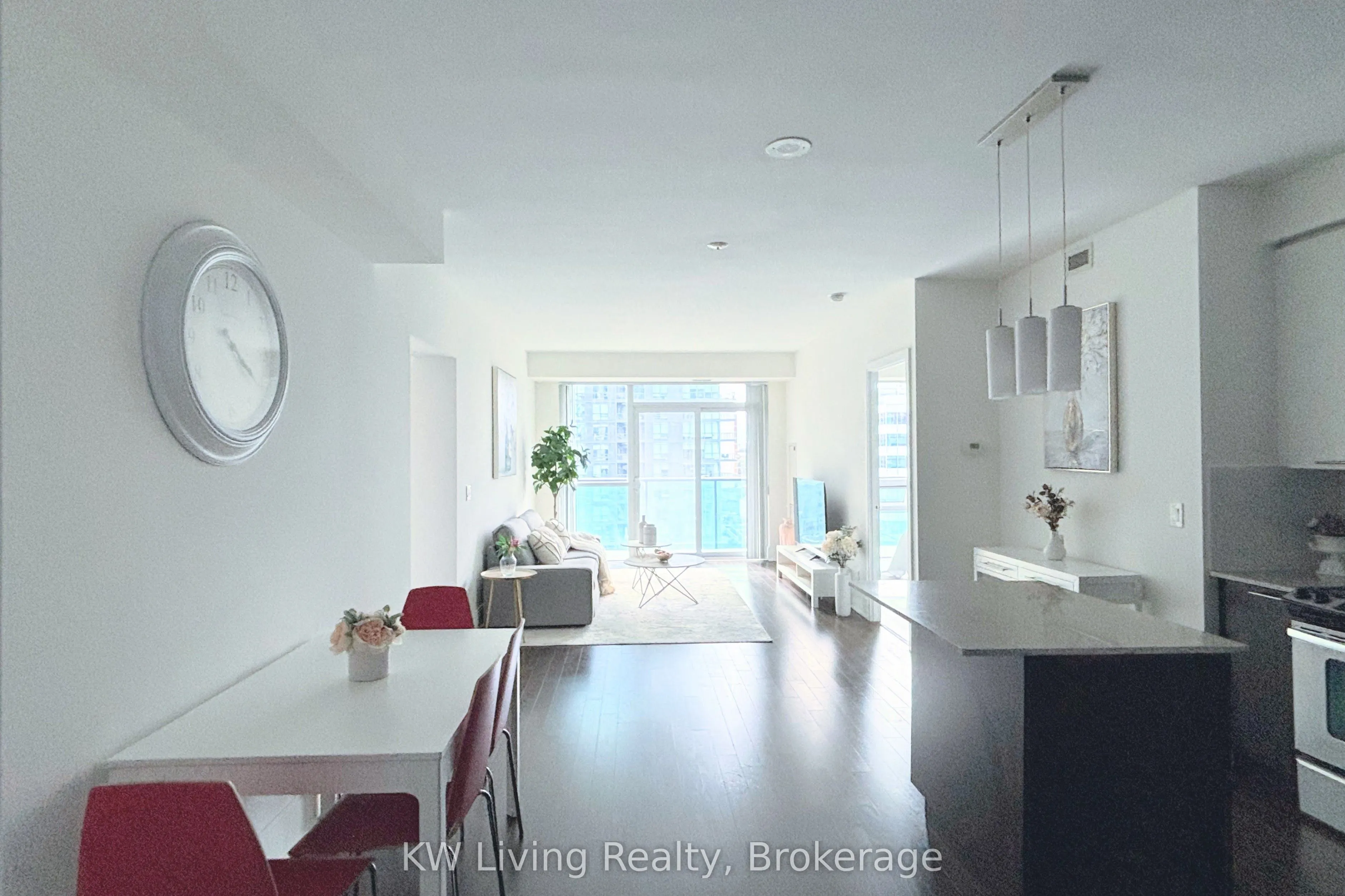 70 Roehampton Avenue #1116