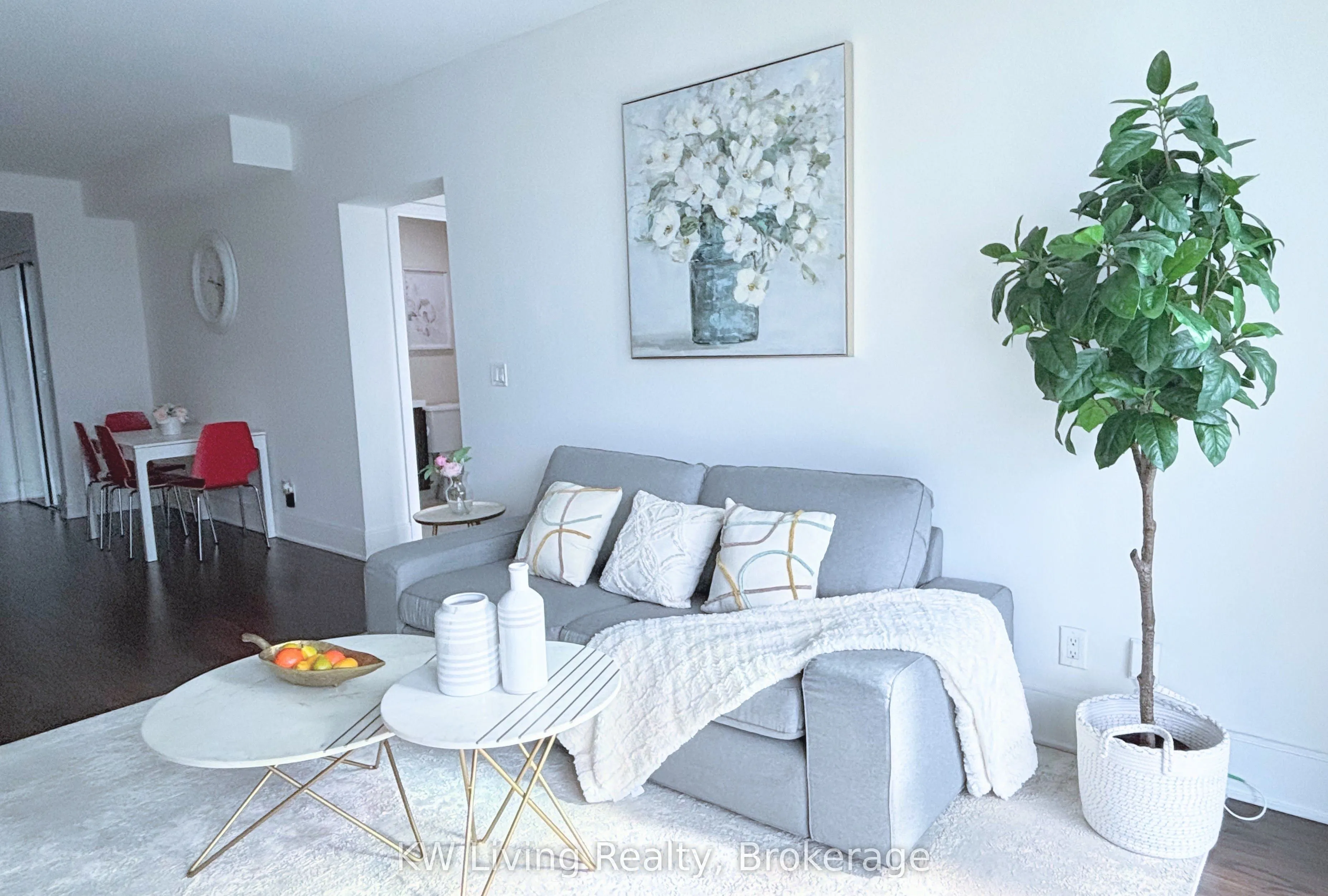70 Roehampton Avenue #1116