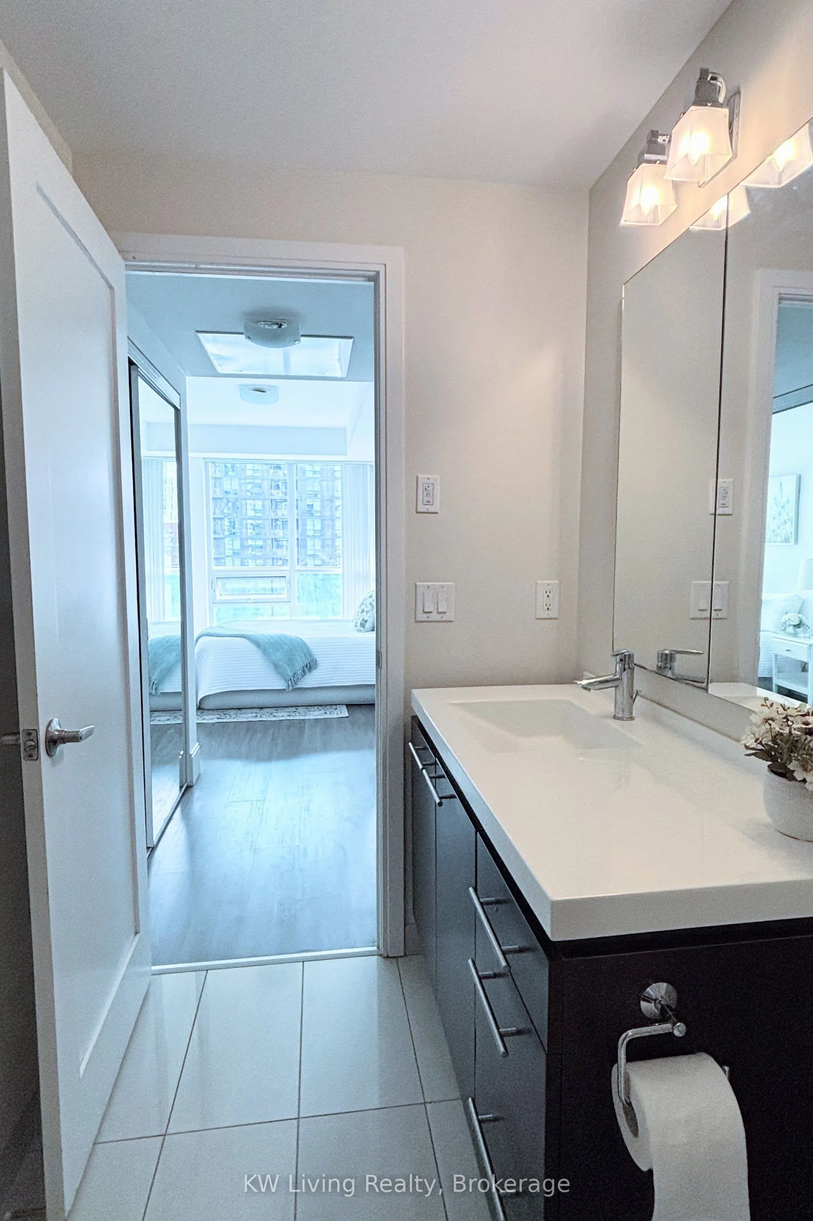 70 Roehampton Avenue #1116