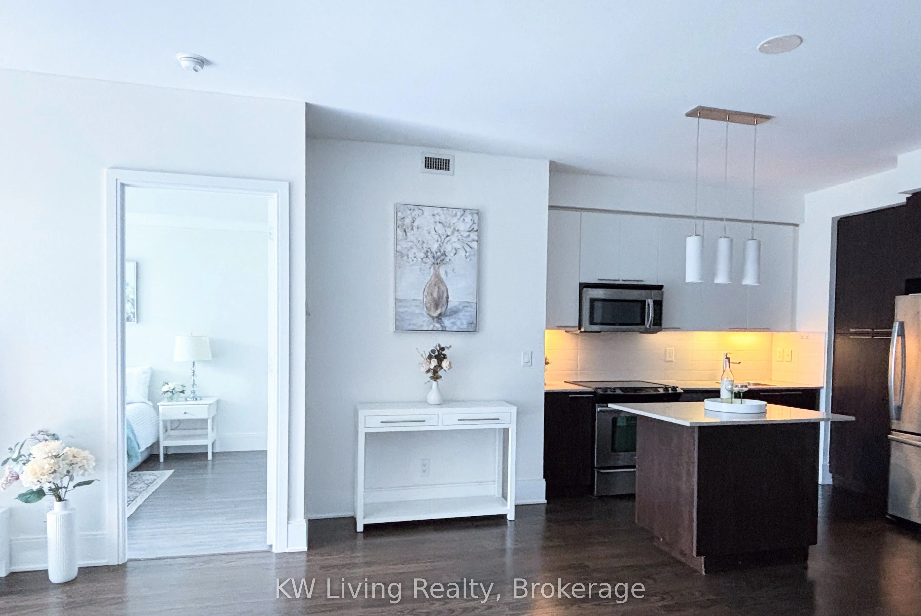 70 Roehampton Avenue #1116