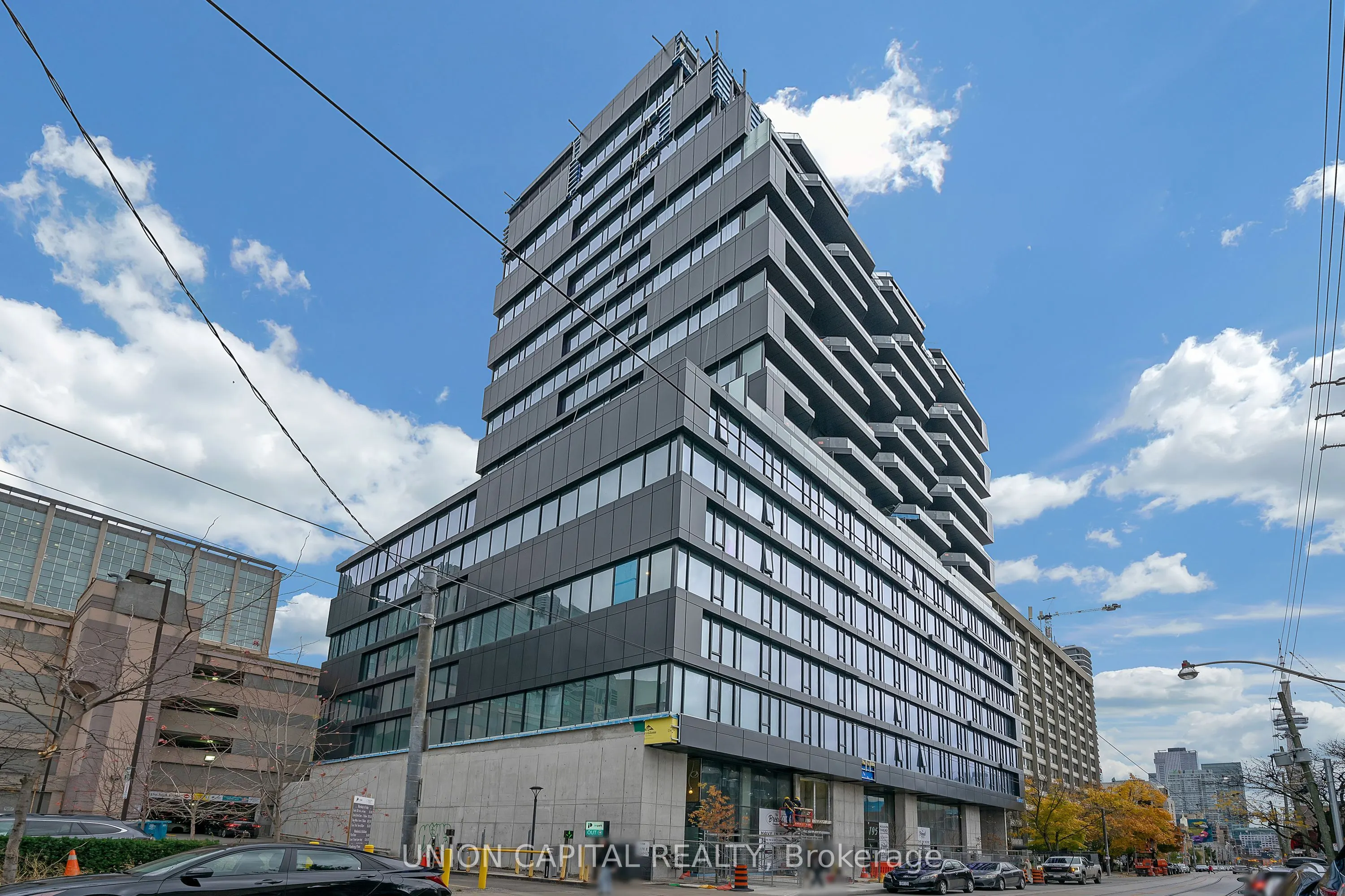 195 McCaul Street #1111