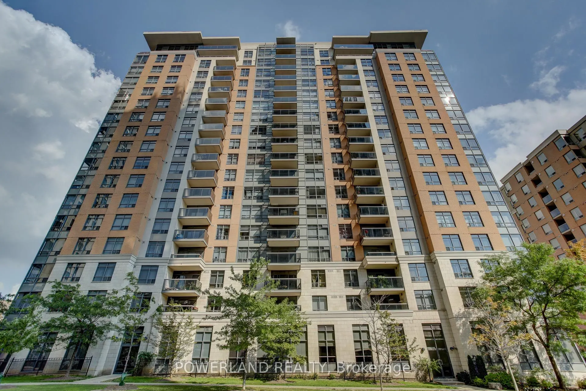 880 Grandview Way #809
