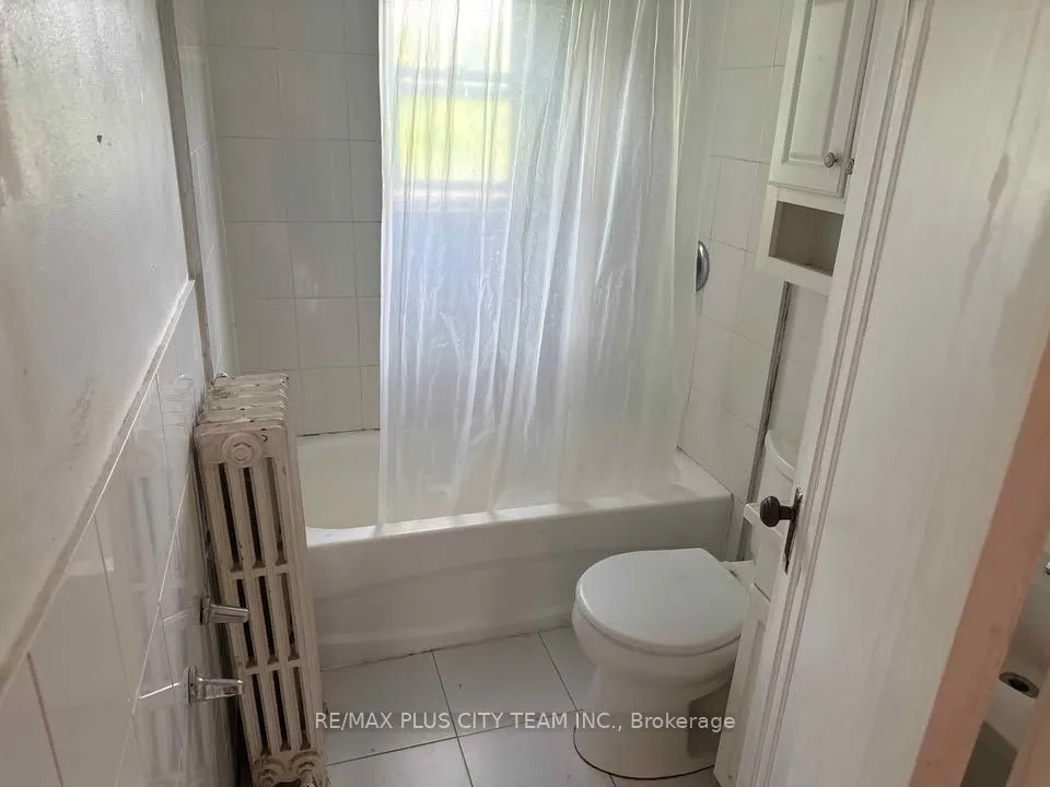 1745 Bathurst Street #3