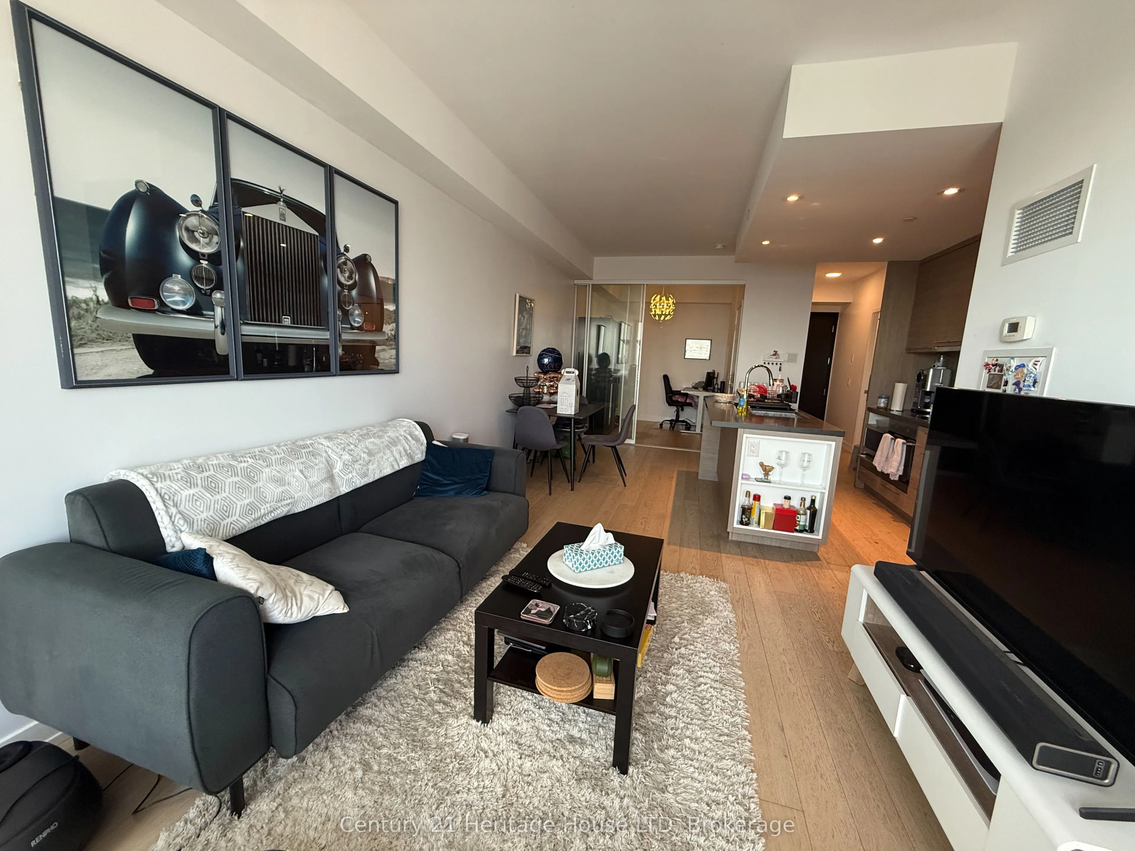 488 University Avenue #4403