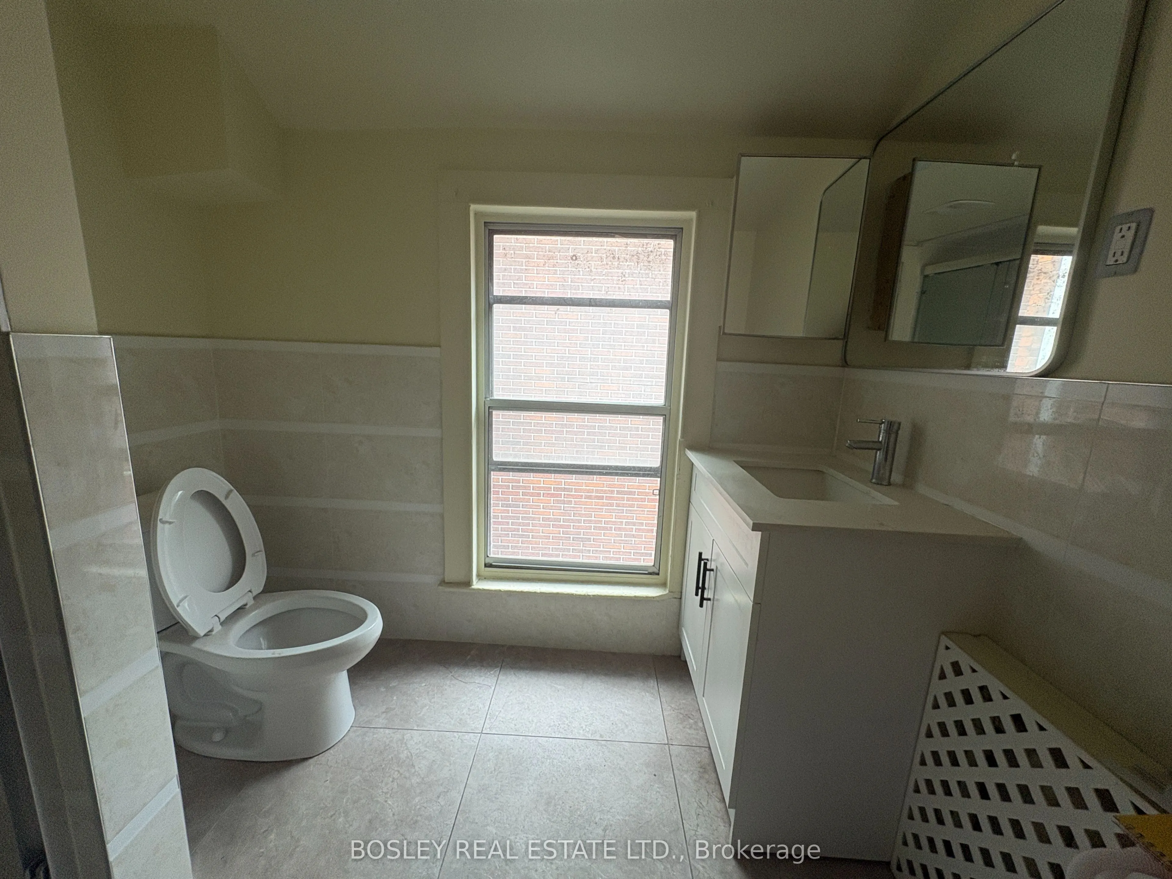 14 D'Arcy Street #Upper