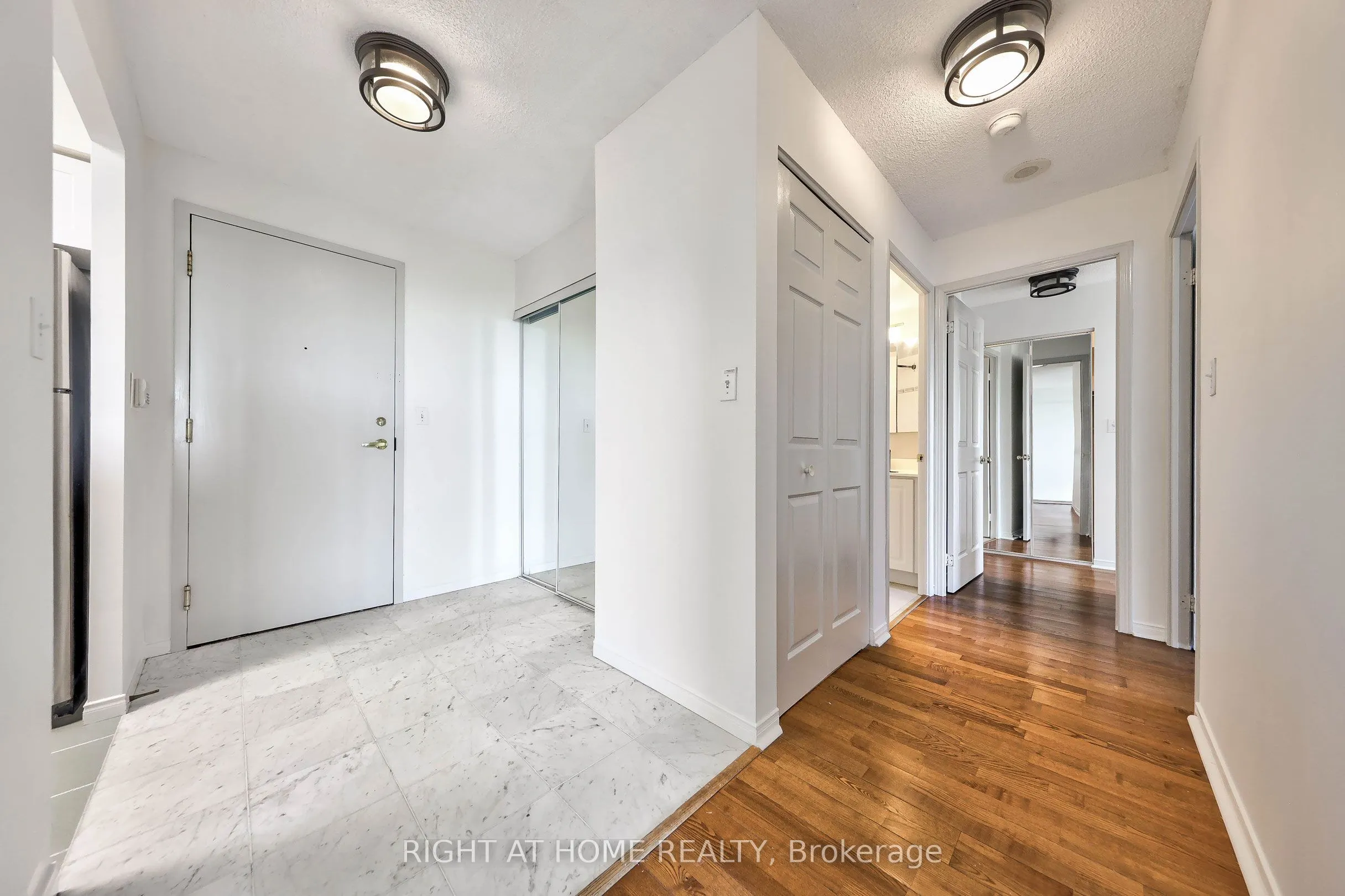 28 Pemberton Avenue #706
