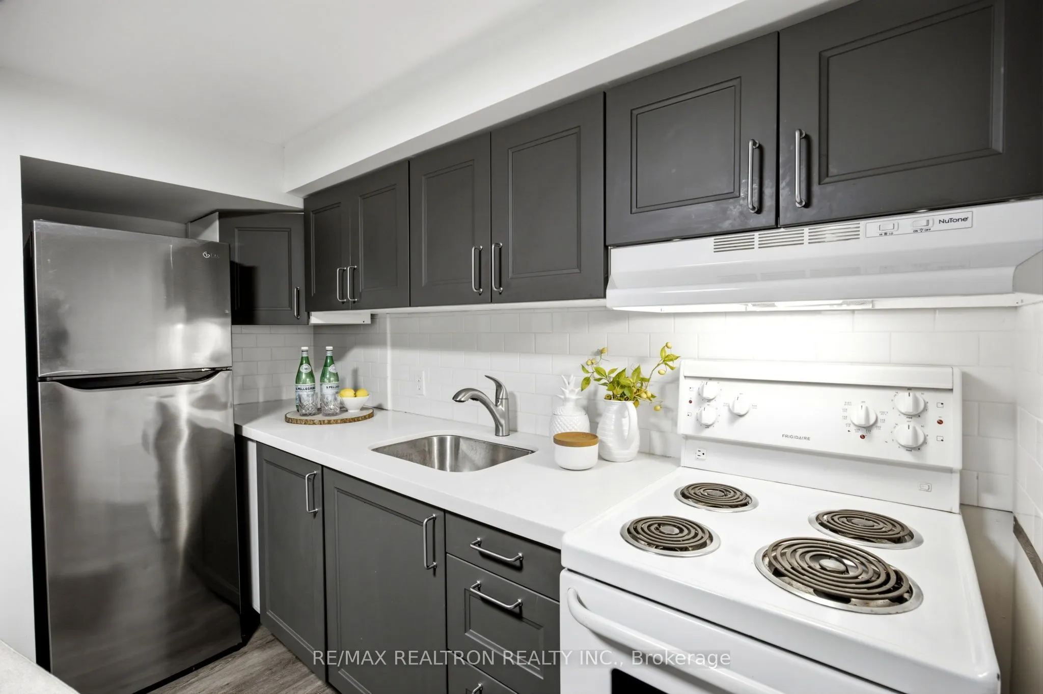 119 Reiner Road