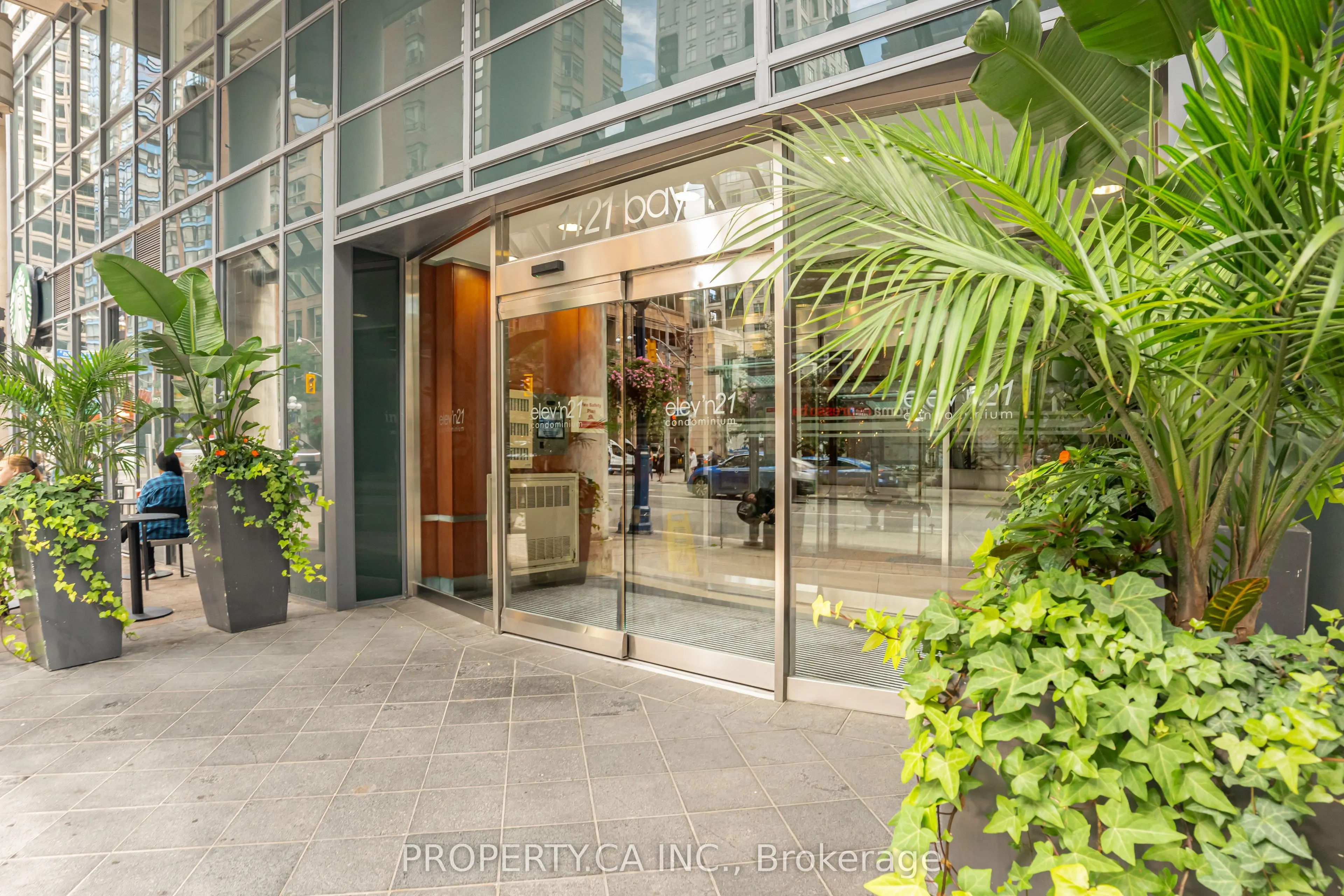 1121 Bay Street #904