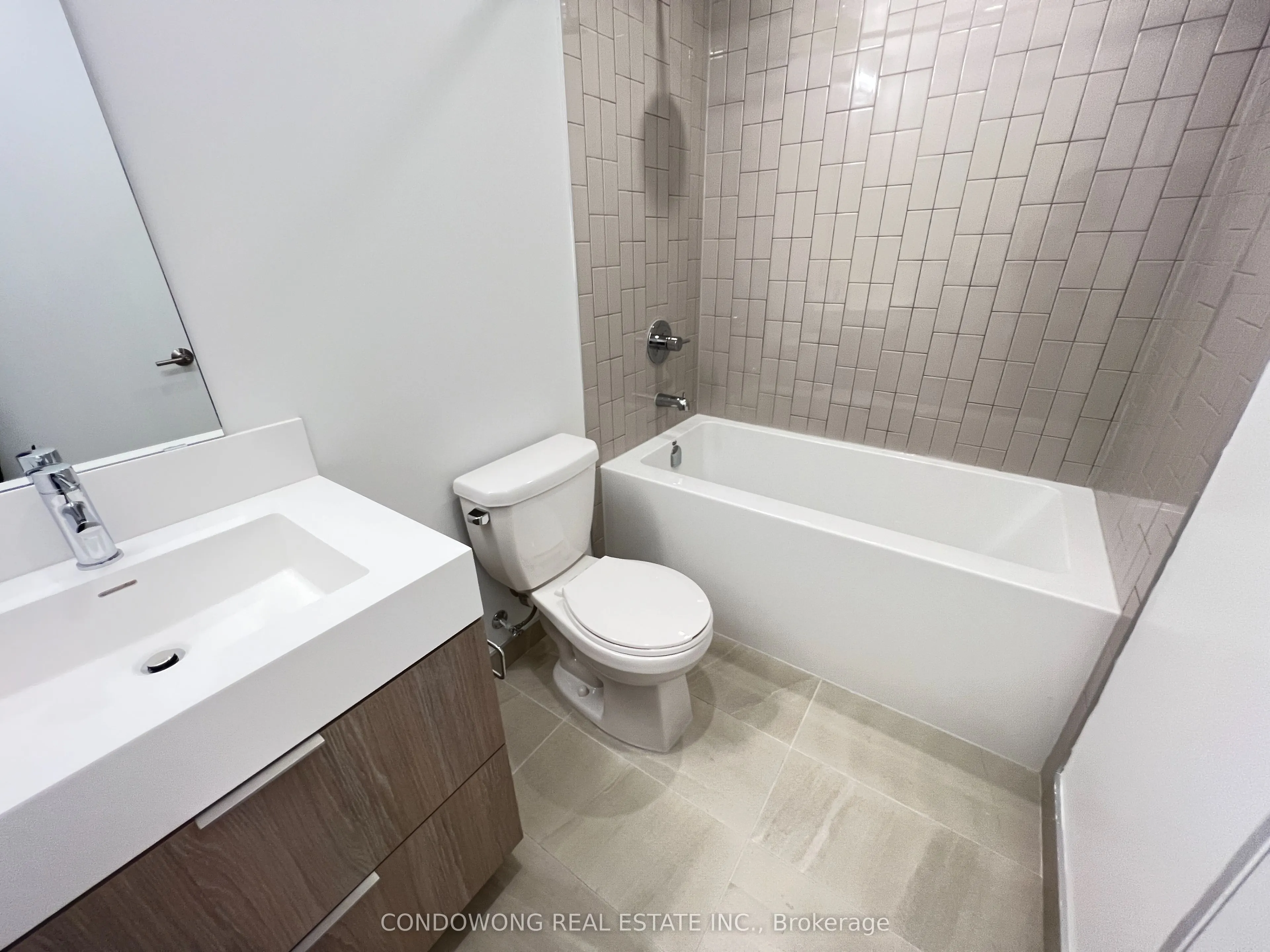 130 River Street #3112