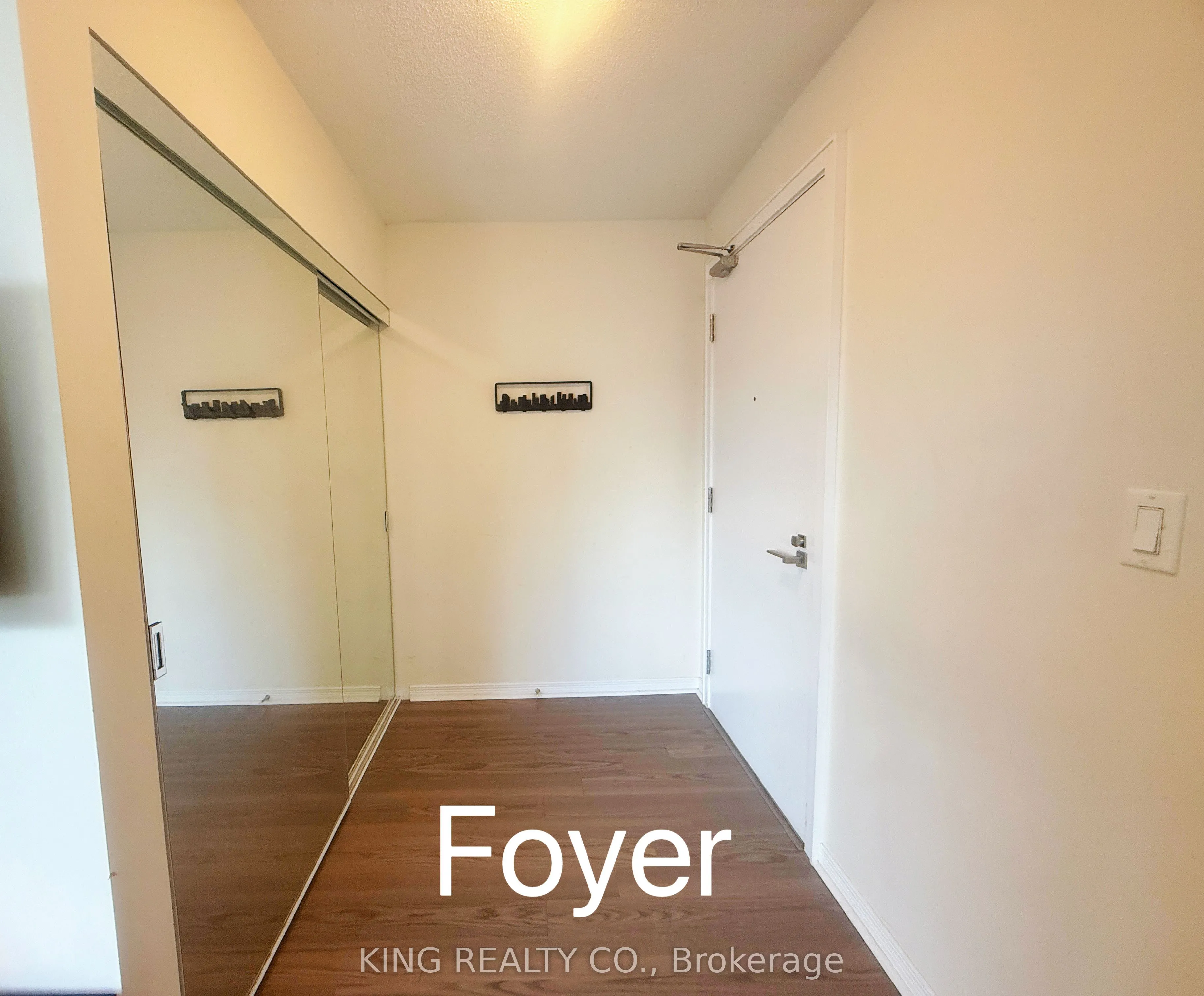 352 Front Street W #210