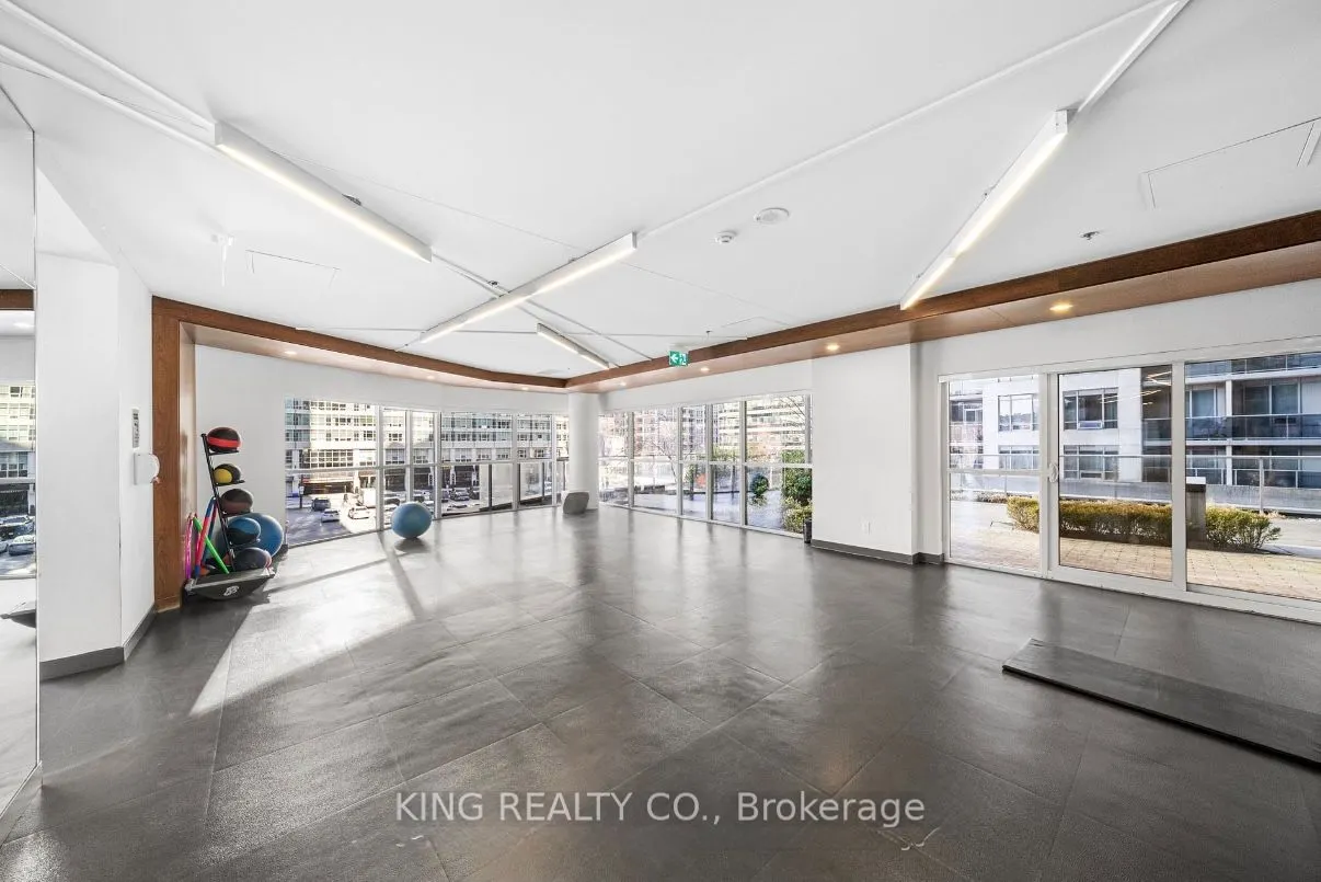 352 Front Street W #210