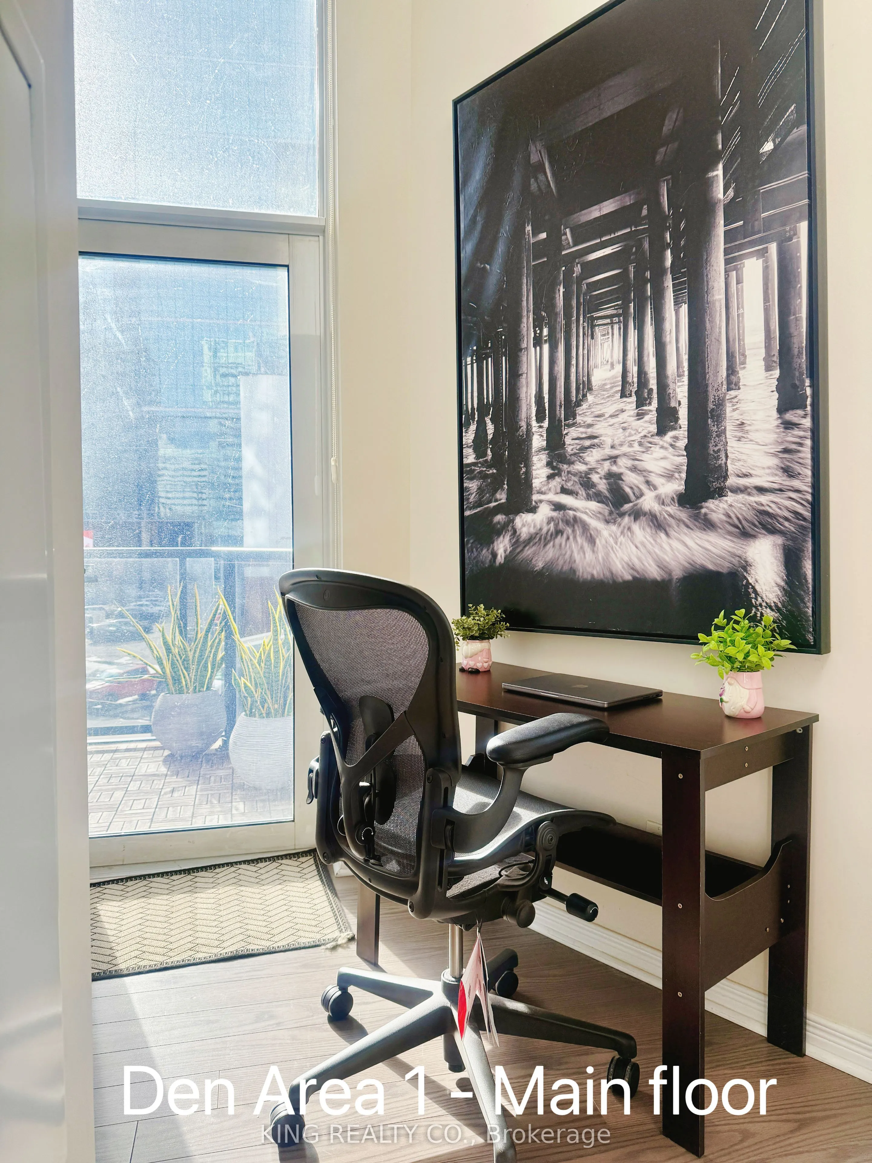 352 Front Street W #210