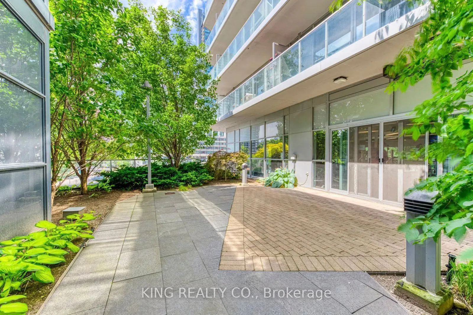 352 Front Street W #210