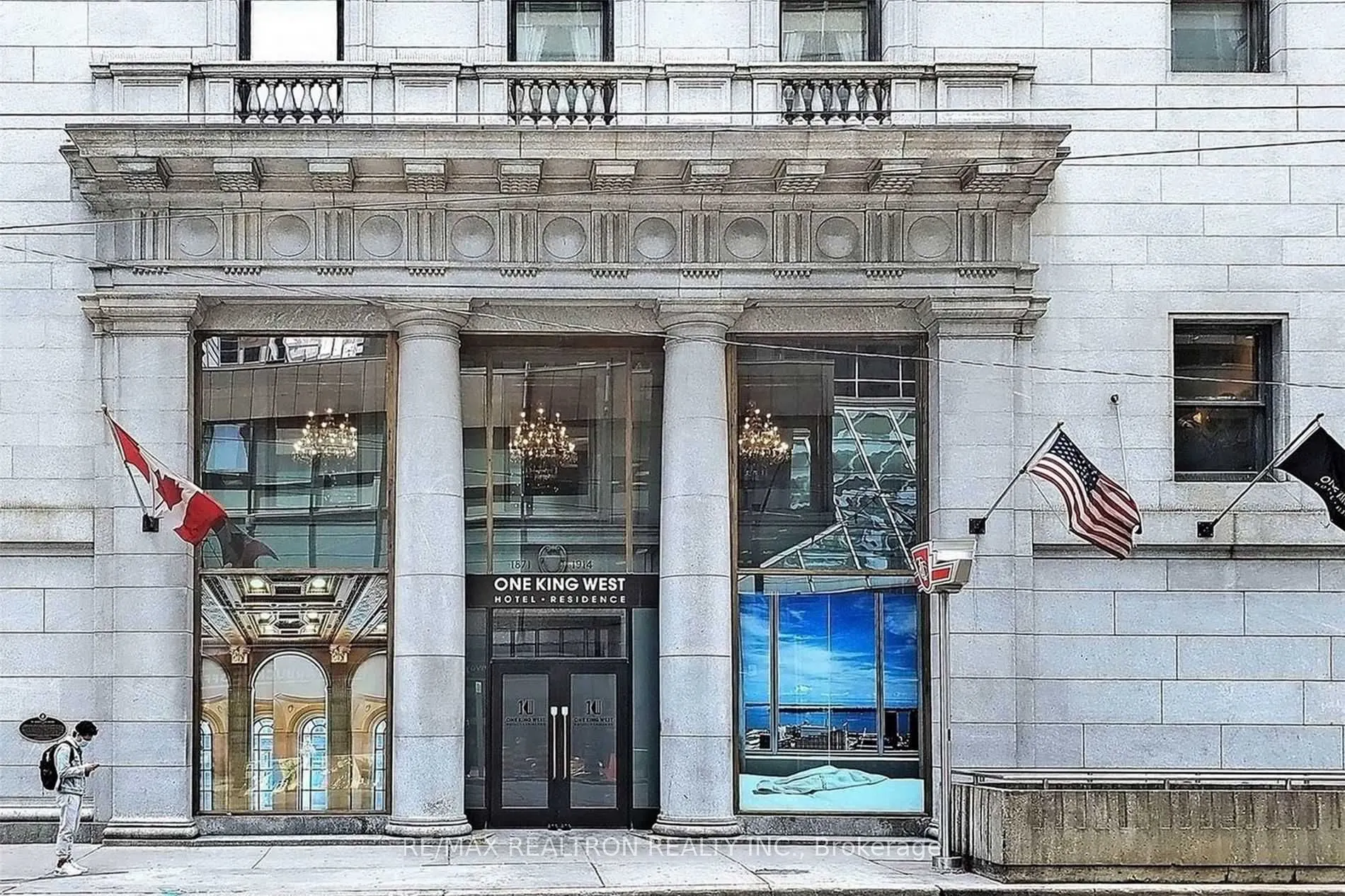 1 King Street W #1809